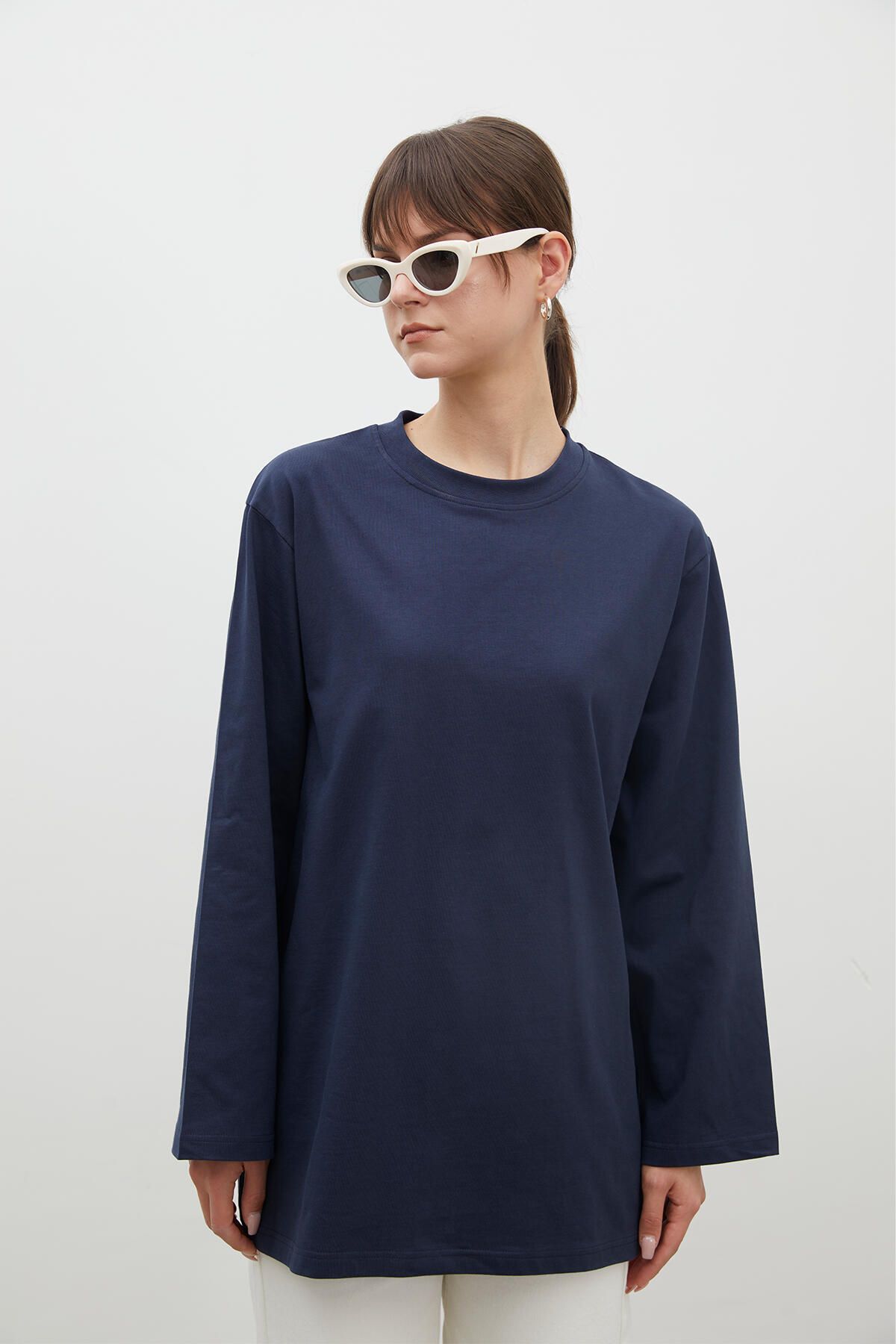 Manuka-OVERSIZE-LANGARM-T-SHIRT AUS BAUMWOLLE MARINEBLAU 3