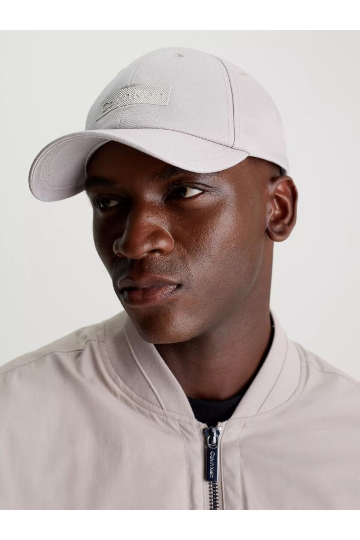 کلاه خاکستری مردانه دقیق اورجینال Calvin Klein