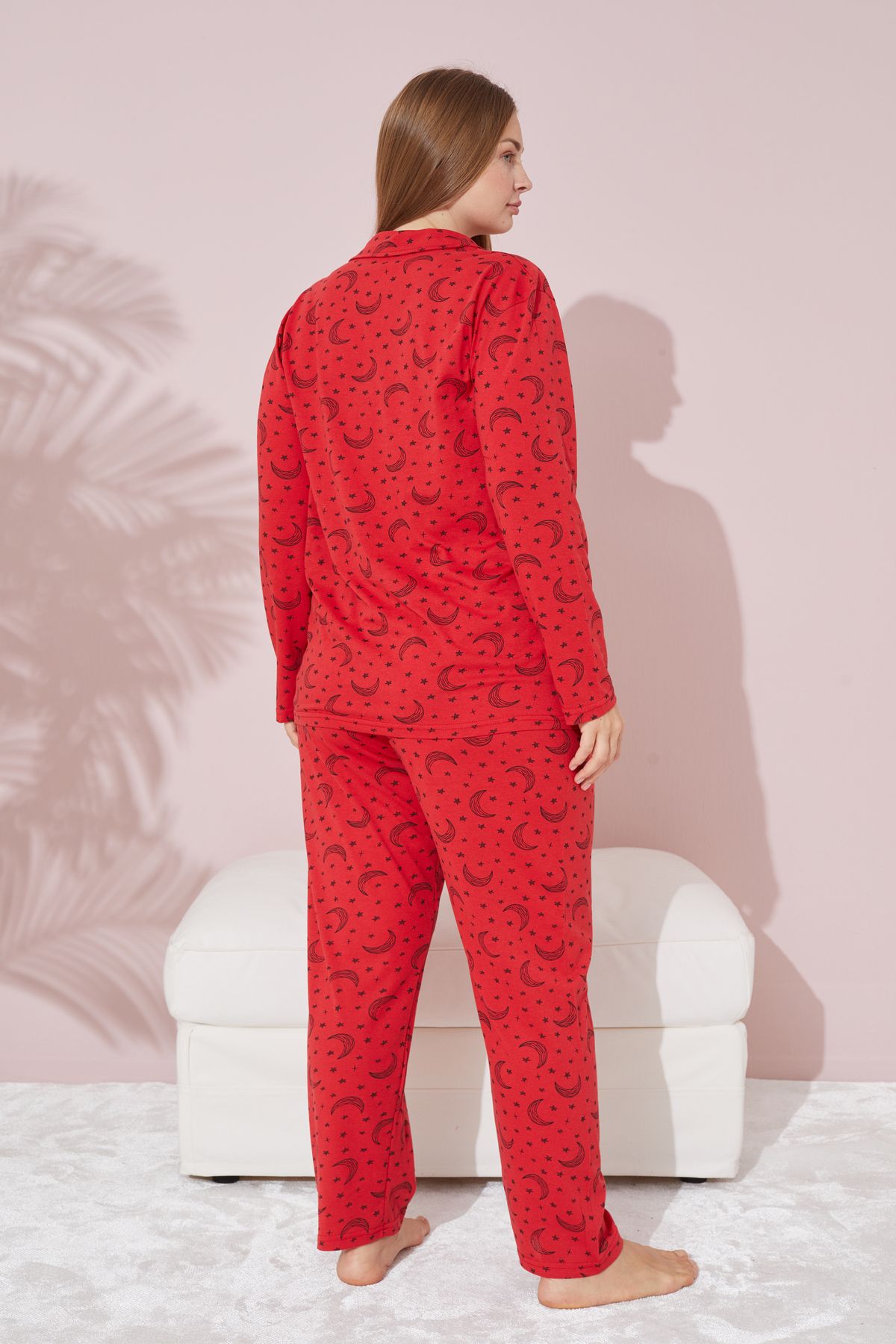 Siyah İnci-Plus Size Red Moon Patterned Curve Cotton Pajama Set - Oversize Buttoned 3