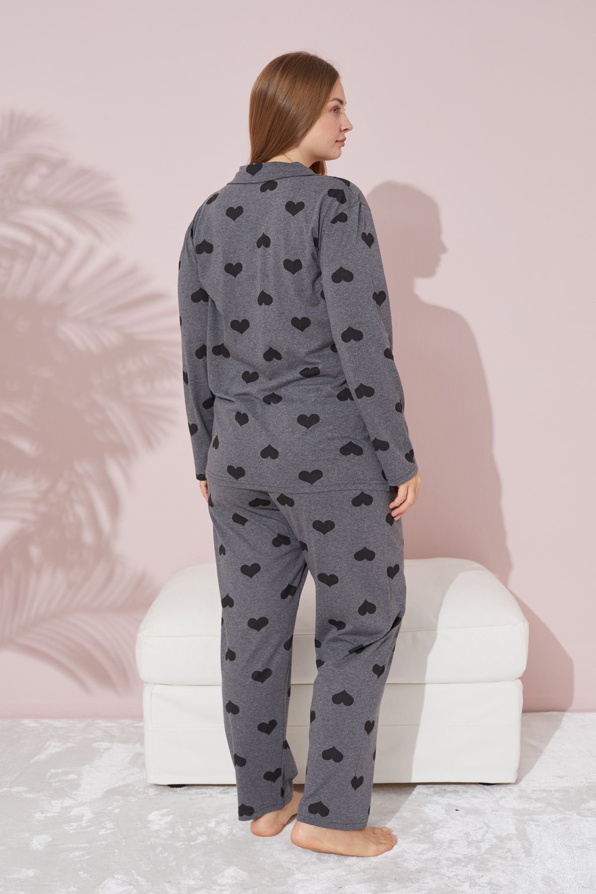 Siyah İnci-Plus Size Anthracite Heart Patterned Cotton Pajama Set - Oversize Buttoned 3