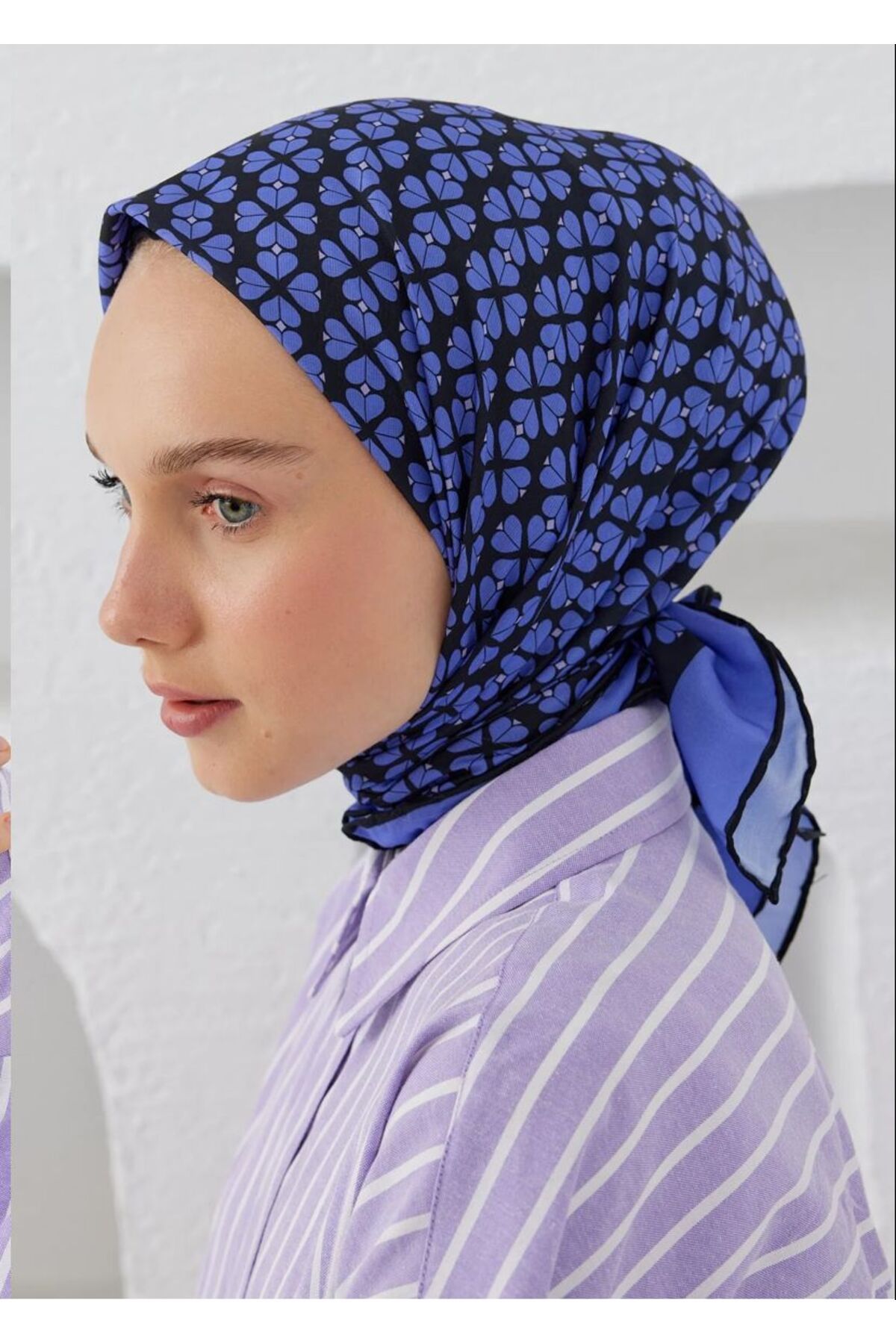 Emproyal-وشاح نسائي مقاوم للانزلاق بنمط البرسيم 2