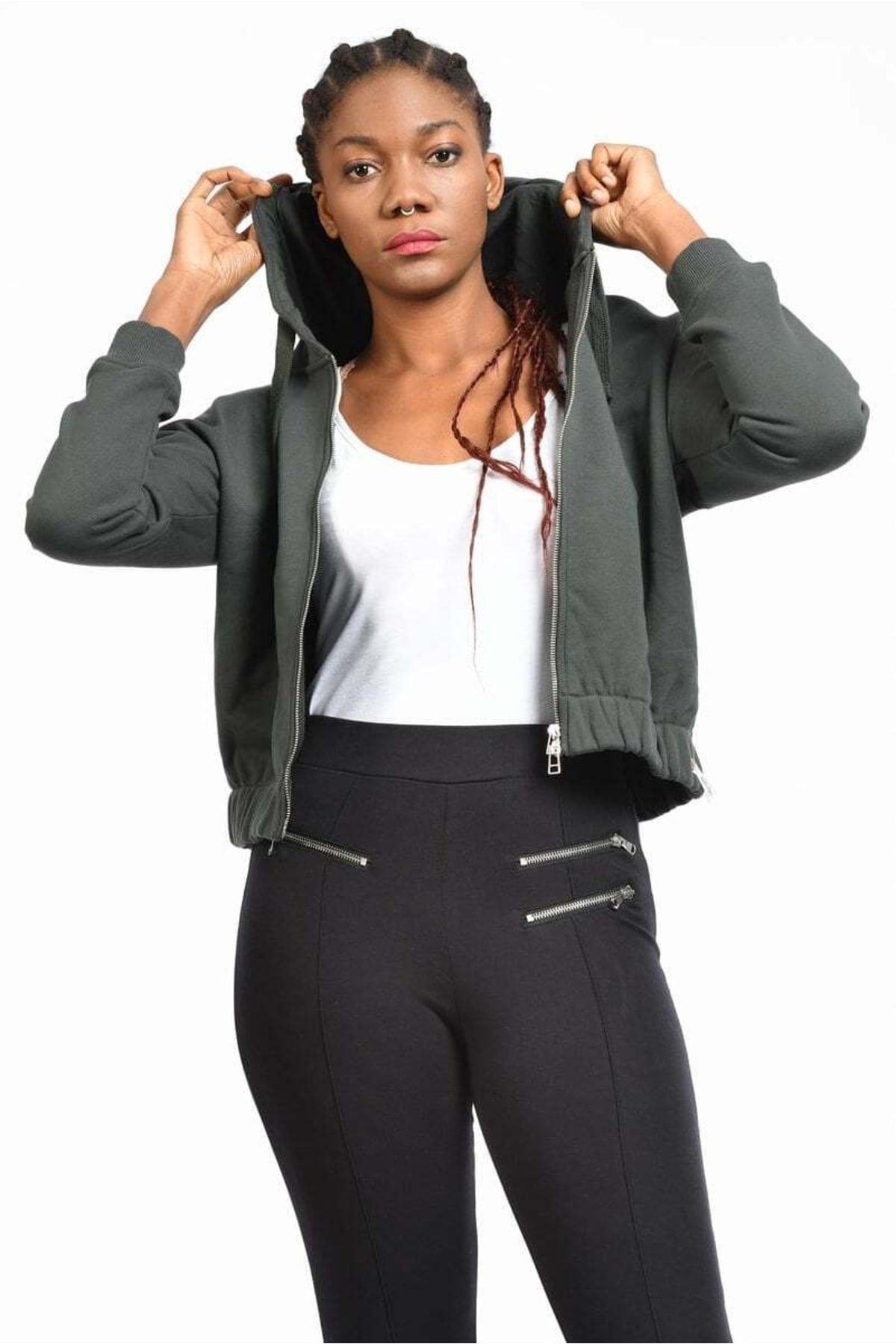 complete the look image