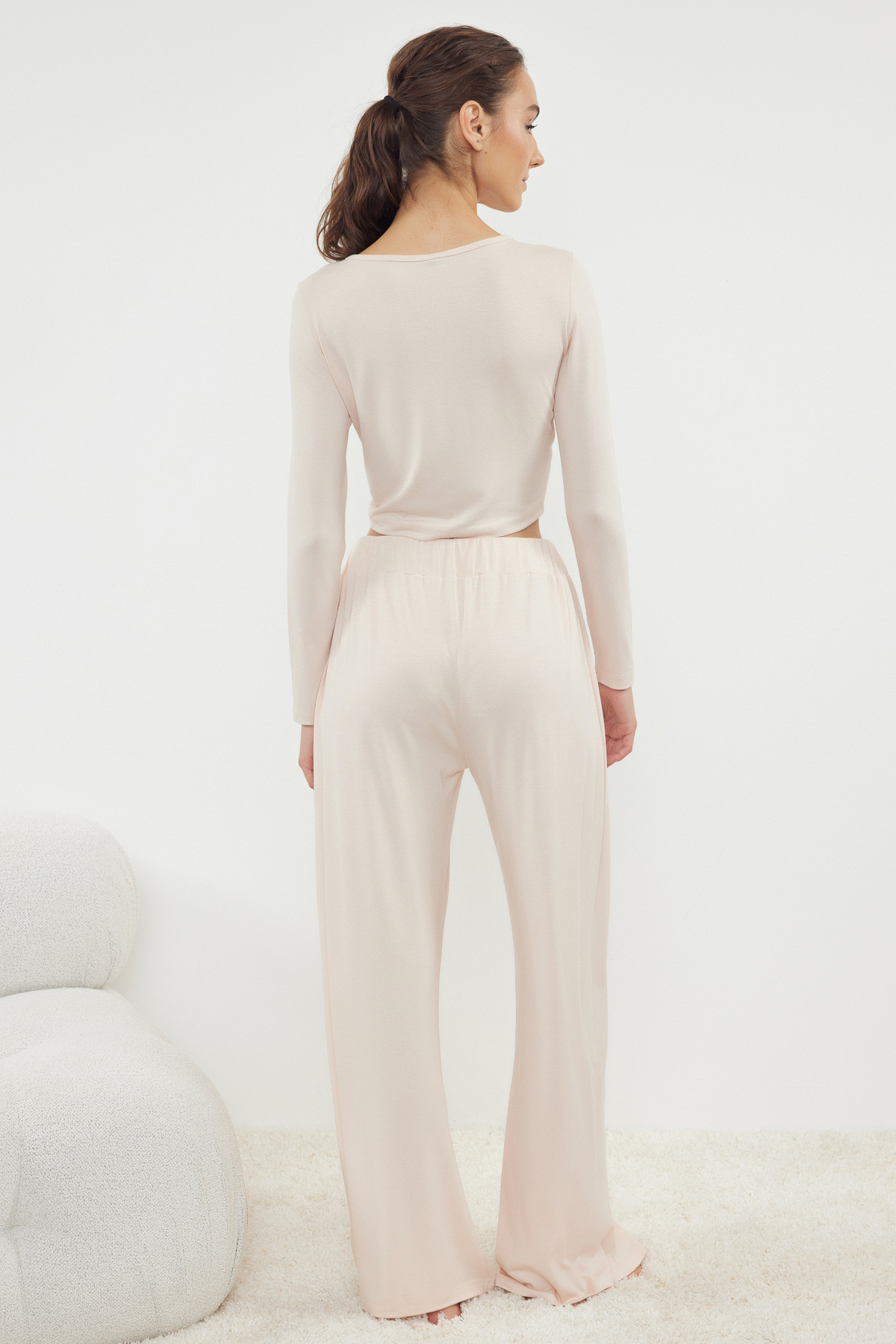 Trendyolmilla  Taş Viskon Örme Pijama Takımı TWOAW21AU0034 - Görsel 6