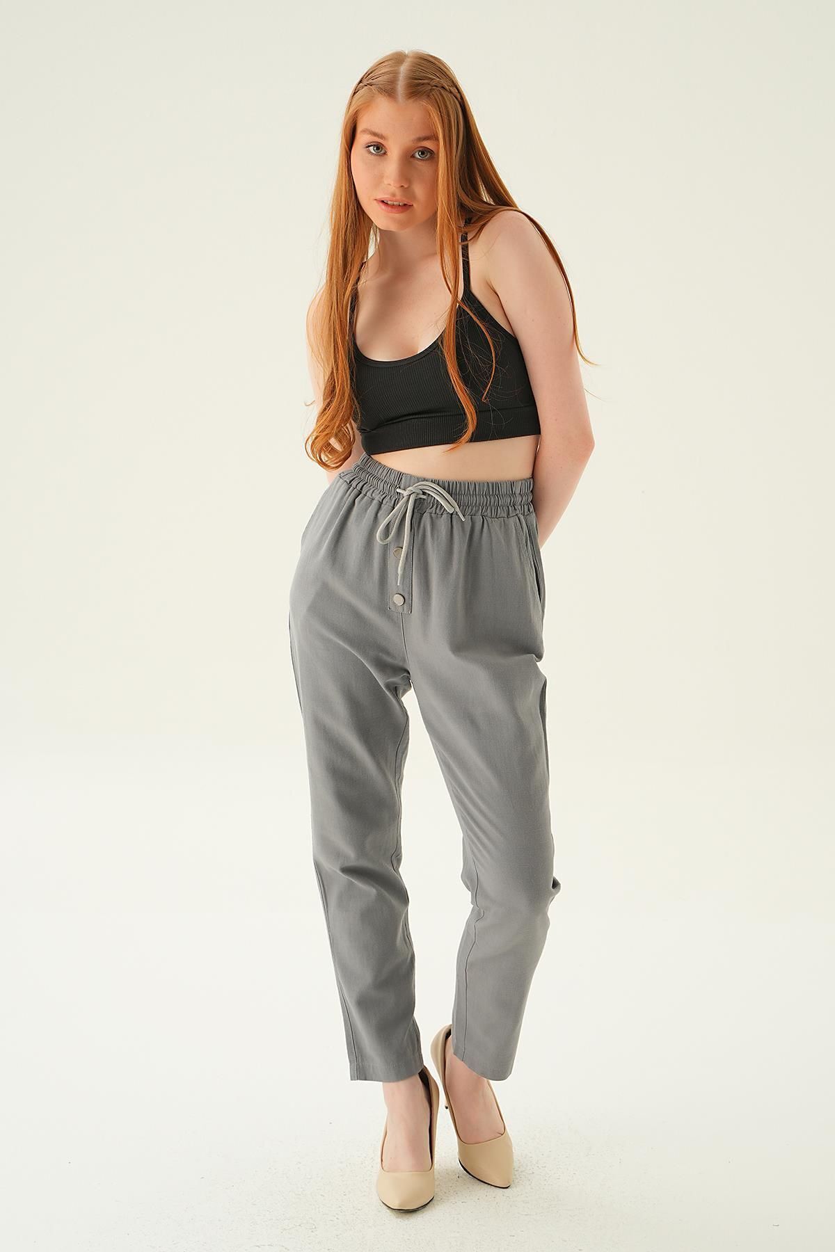 Rays-4095A MoDel - GrAy LAce-up Button DetAileD Trousers 1