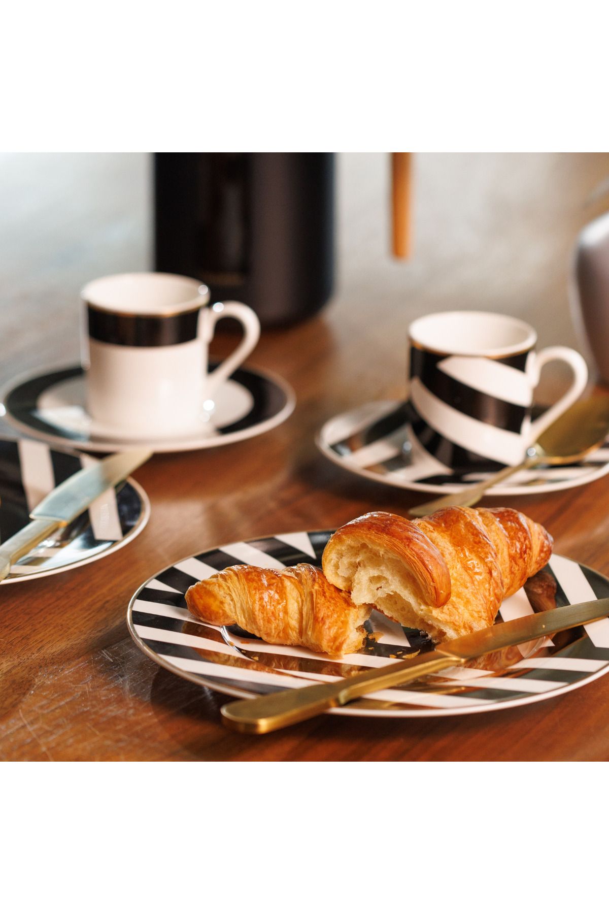 MIKASA-Mkldbandesppk2 Luxe Deco Set of 2 100ml Espresso Cups and Saucers 4