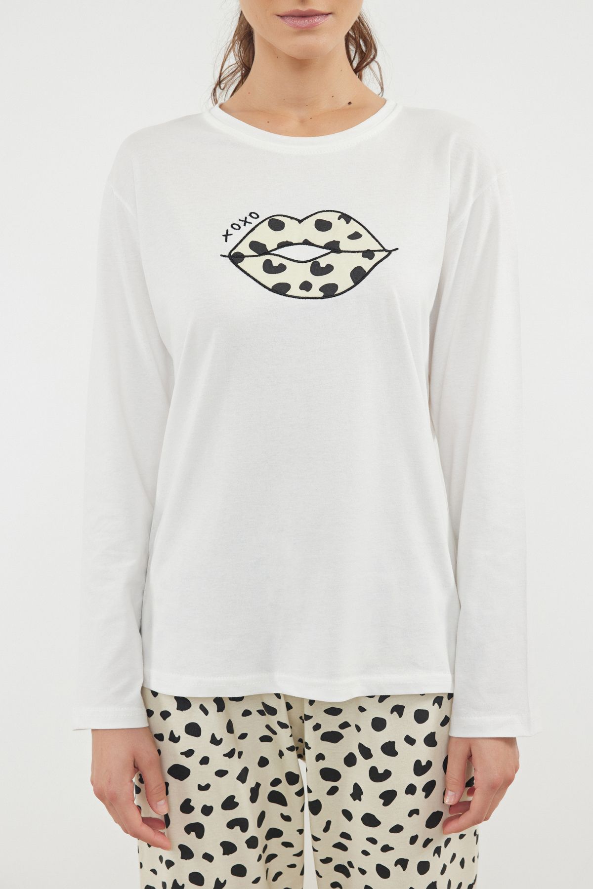 Trendyol Collection-Set de pijamale 100% bumbac alb-multicolor pentru buze și imprimeu leopard THMAW25PT00079 3