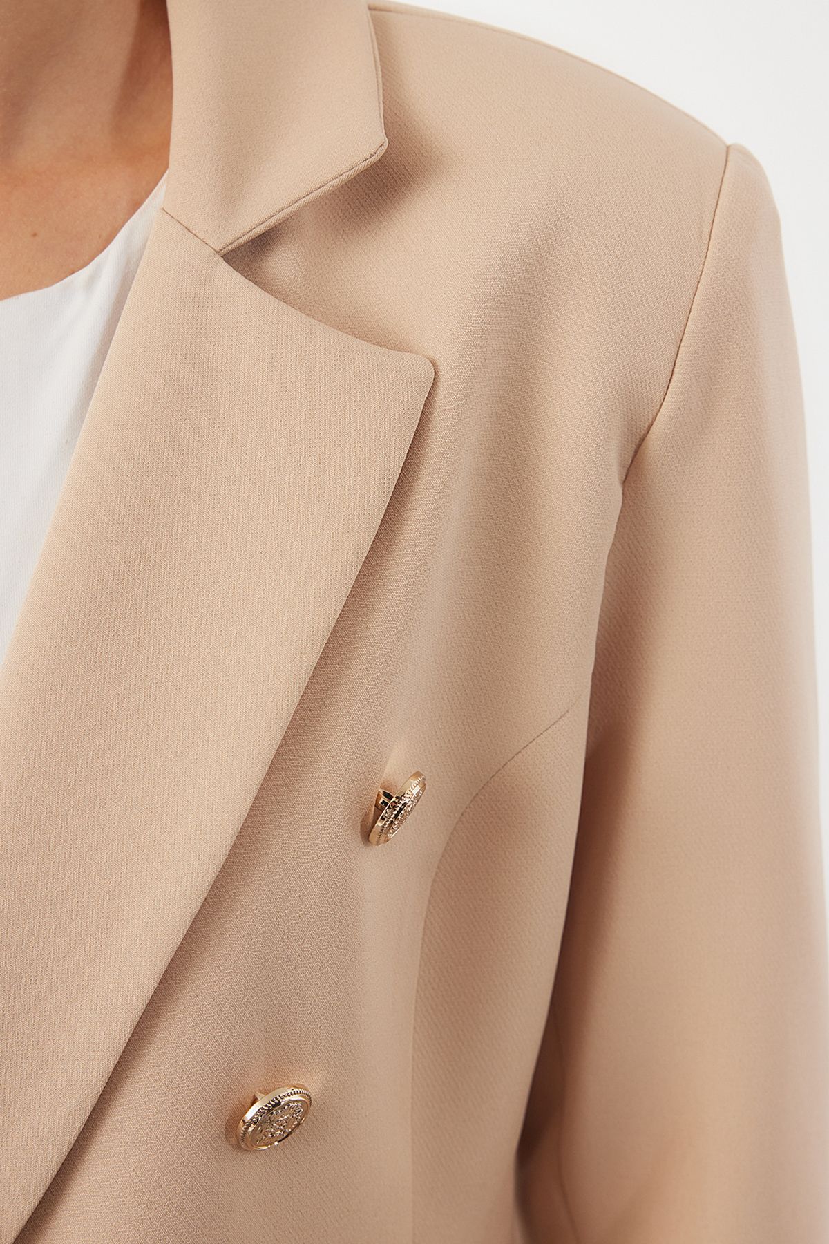 Trendyol Collection Beige Woven Blazer Jacket Button Detailed and Lined Waist Sitting Pattern TWOAW25BC00021 Trendyol