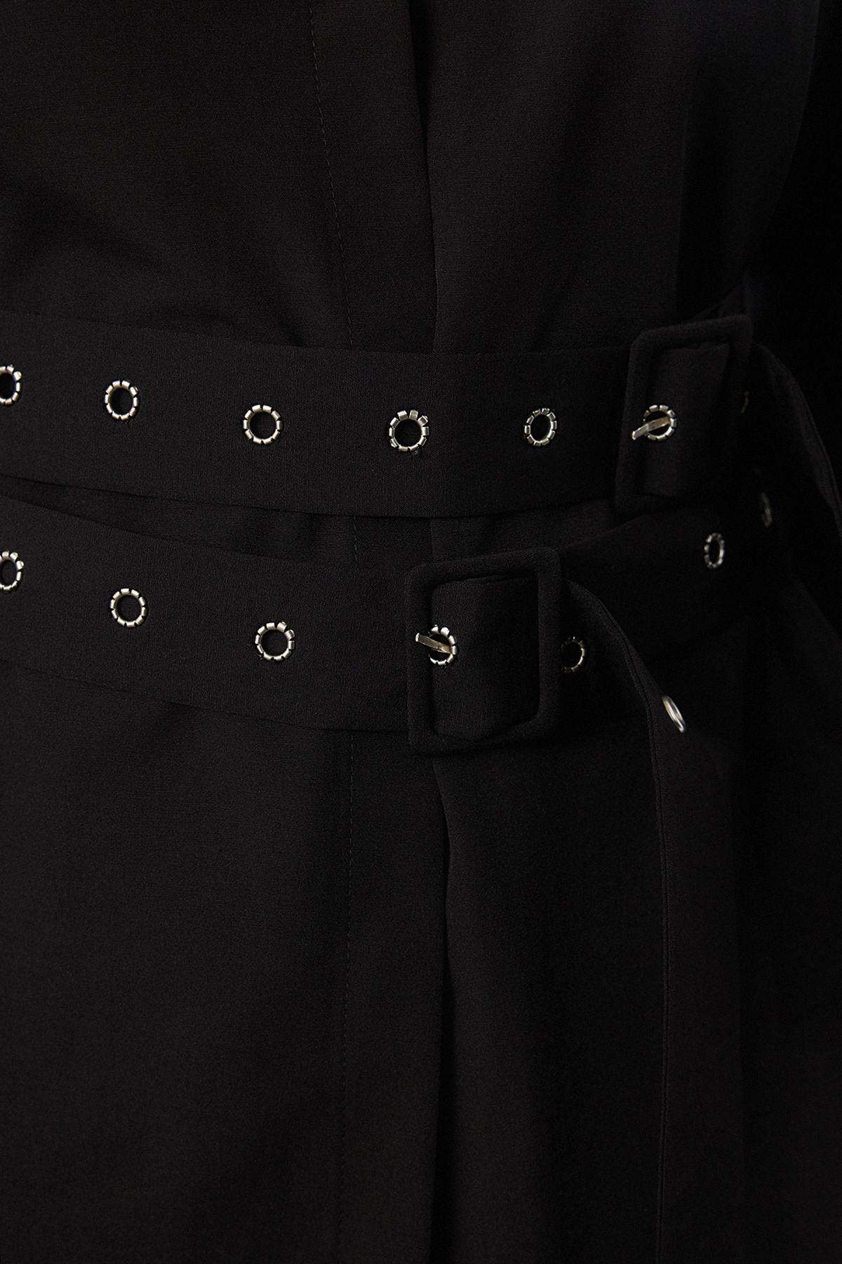 Trendyolmilla  Siyah Kemer Detaylı Oversize Geniş Kalıp Dokuma Gömlek TWOAW25GO00025 - Görsel 4