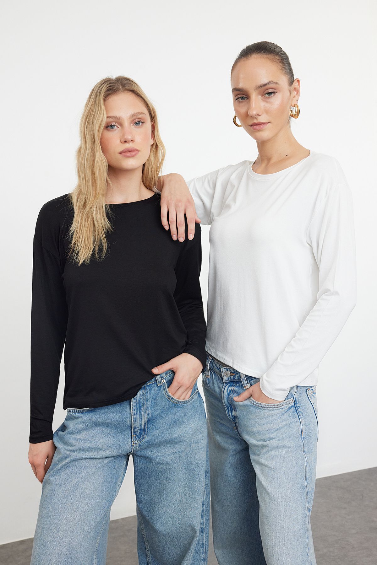 Trendyol Collection Schwarz-ecru 2er-pack 100 % Baumwolle Oversize Langarm für Damen - XS