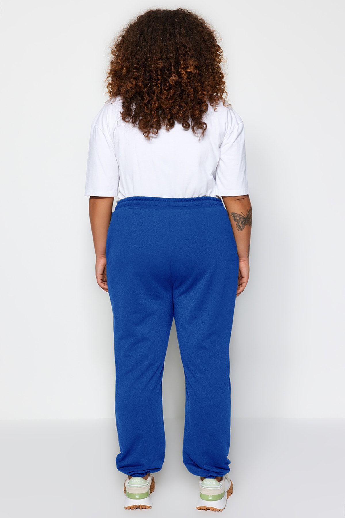 Trendyol Curve-Tepláky Indigo Jogger Elastic Leg Knitted Plus Size Tbbss22Ea0065 11