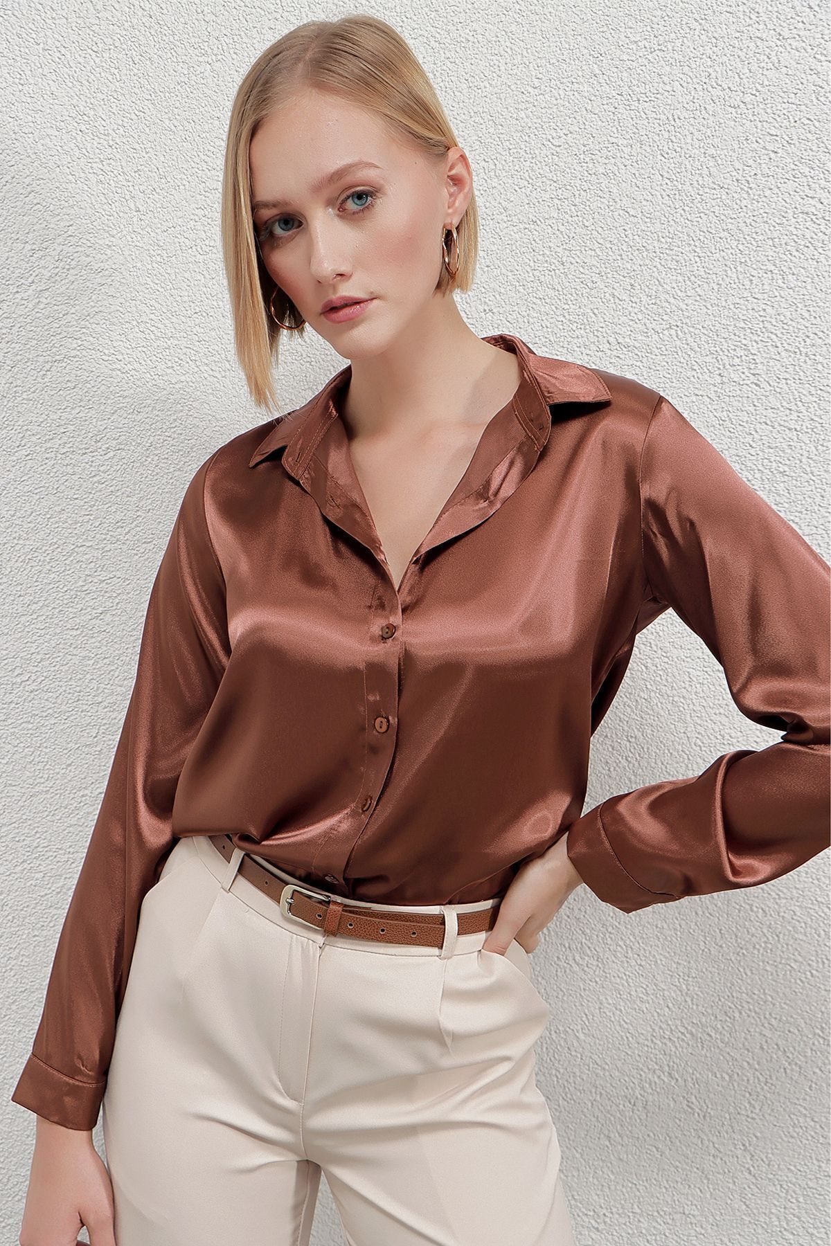 https://cdn.dsmcdn.com/ty1454/product/media/images/prod/QC/20240731/20/a8c22ab0-7ecb-38cd-97a8-1278a612ed9a/1_org_zoom.jpg