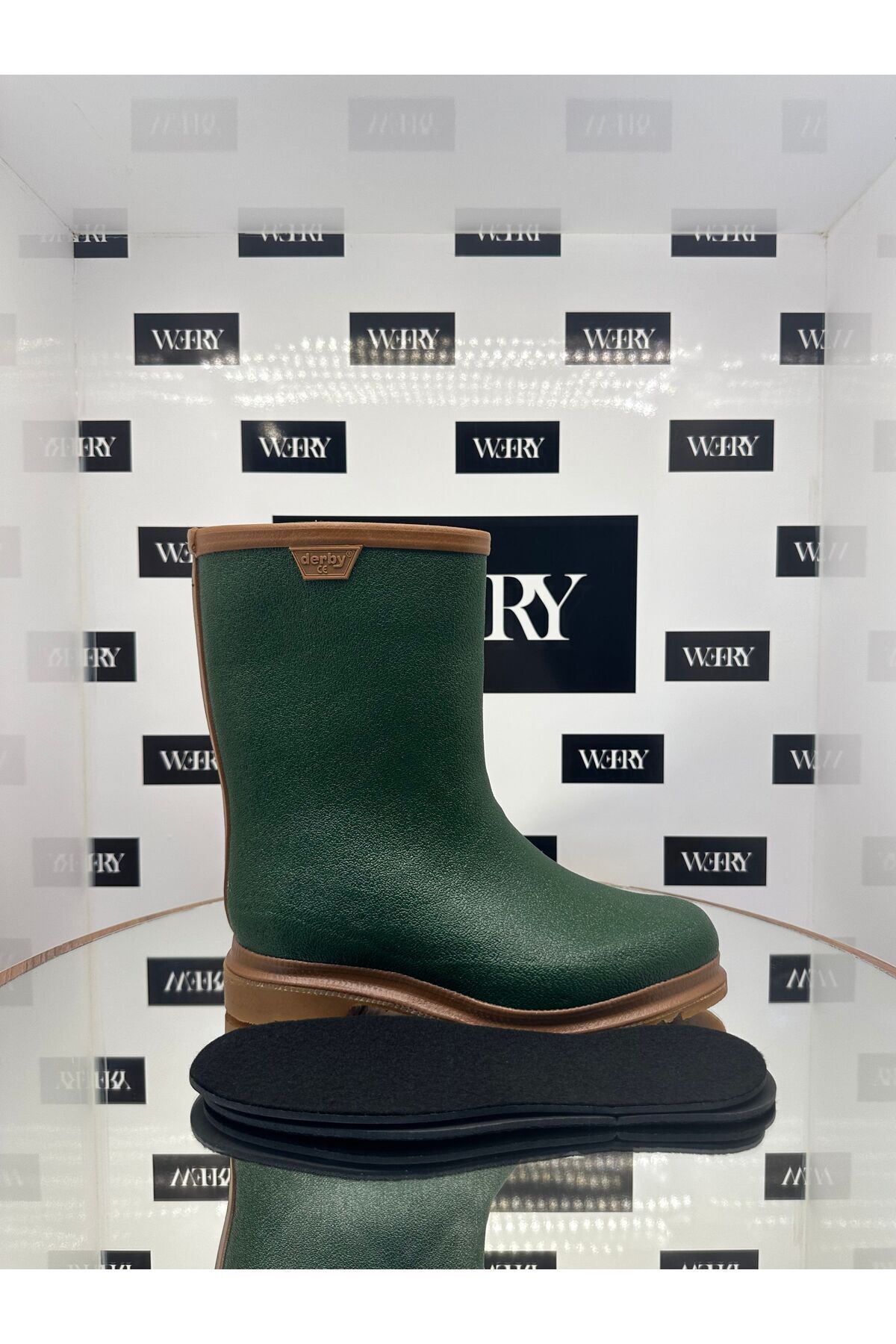 e&e Derby Çizme Kısa Yşl 27 Cm %100 Su Geçirmez Burun Korumasız Ortopedik Tabanlıklı Hakiki Kauçuk Çizme