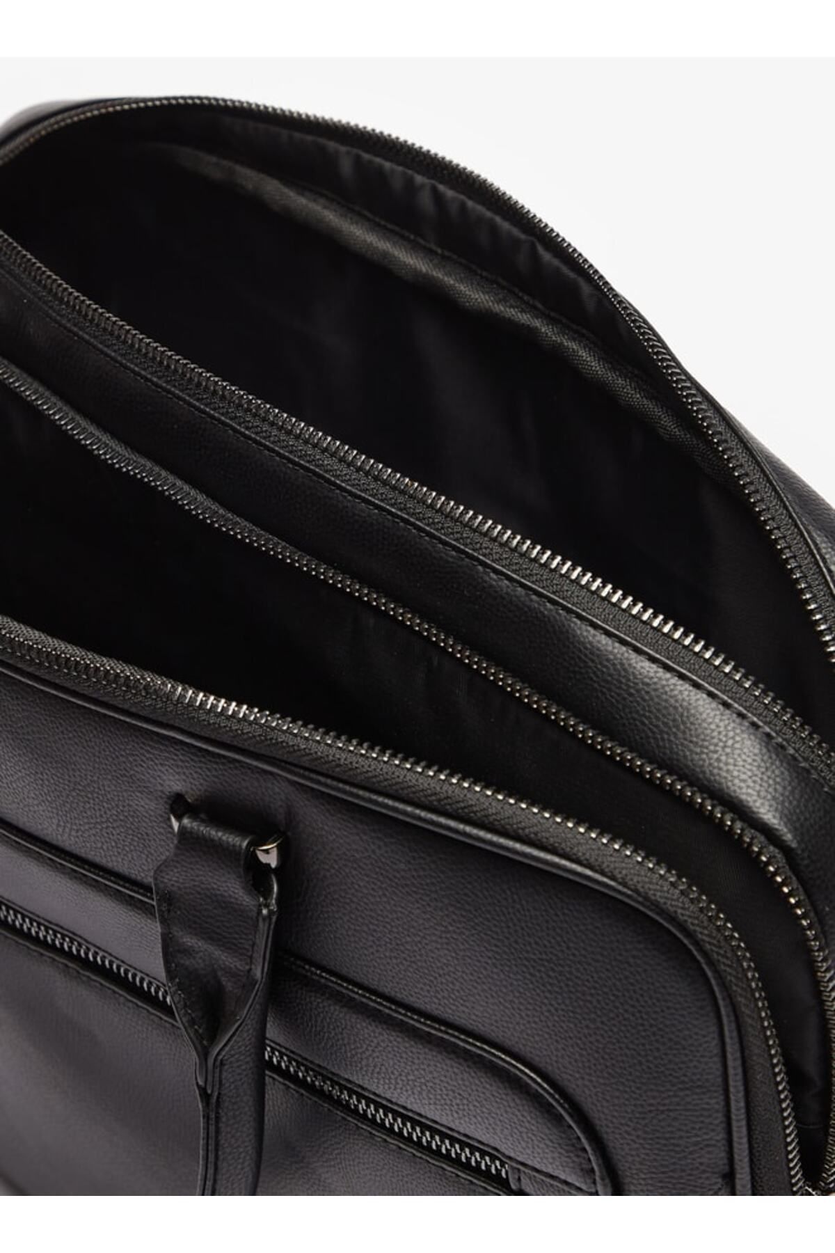 Duchini Solid Laptop Bag with Zip Closure Trendyol