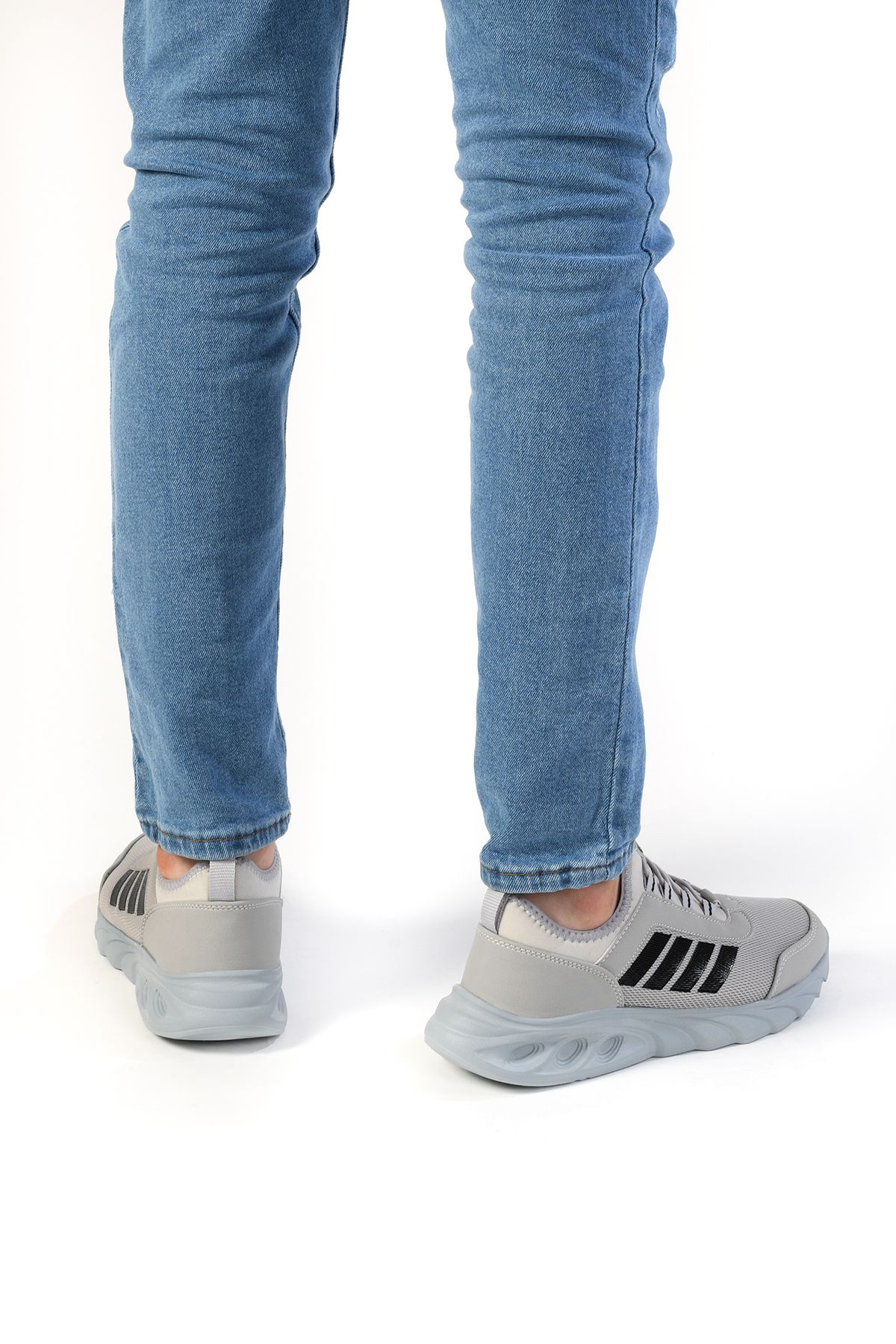 https://cdn.dsmcdn.com/ty1455/product/media/images/prod/QC/20240801/13/60f15ffe-eb81-38fd-b287-3f06394ef290/1_org_zoom.jpg
