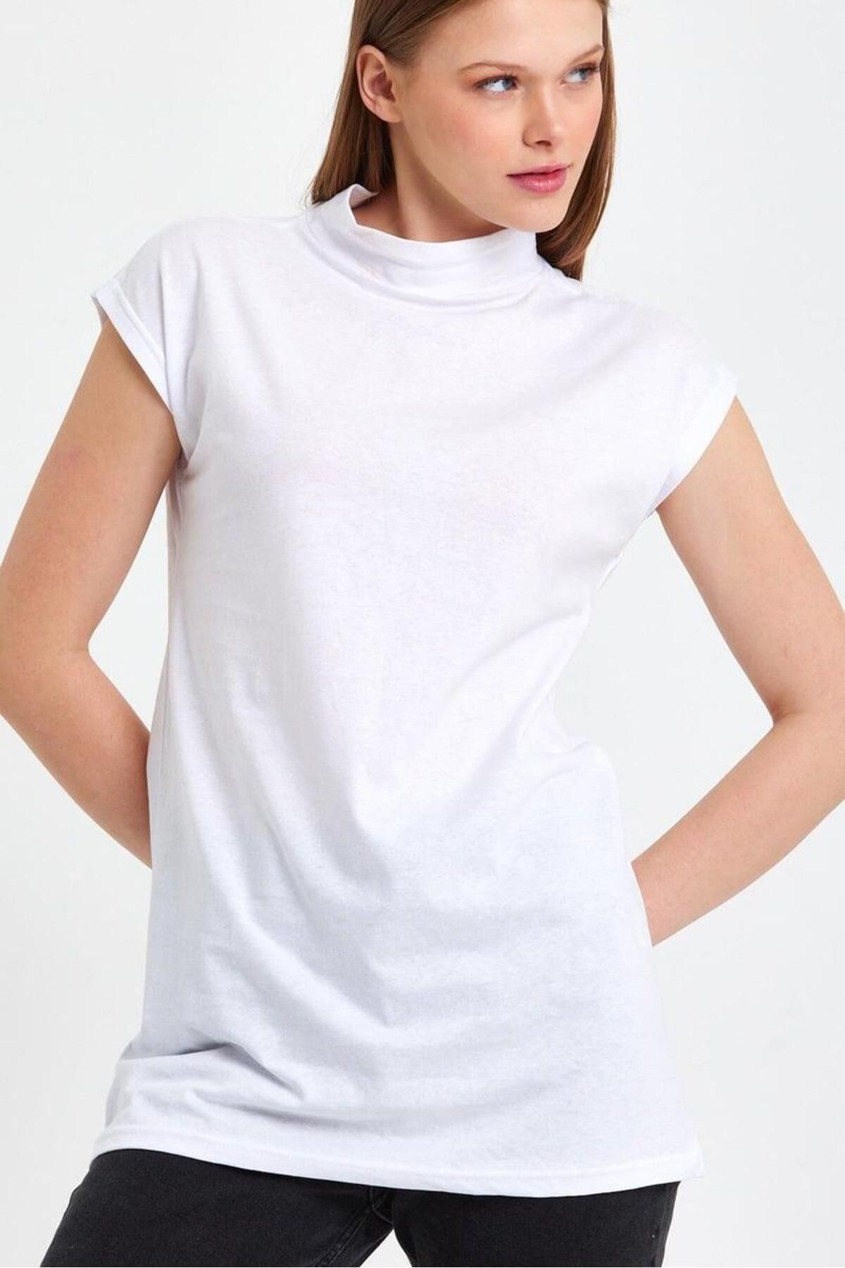 CrazyShopping-Black and White 2-Piece Knitted Cotton Stand Collar Tunic Set 4
