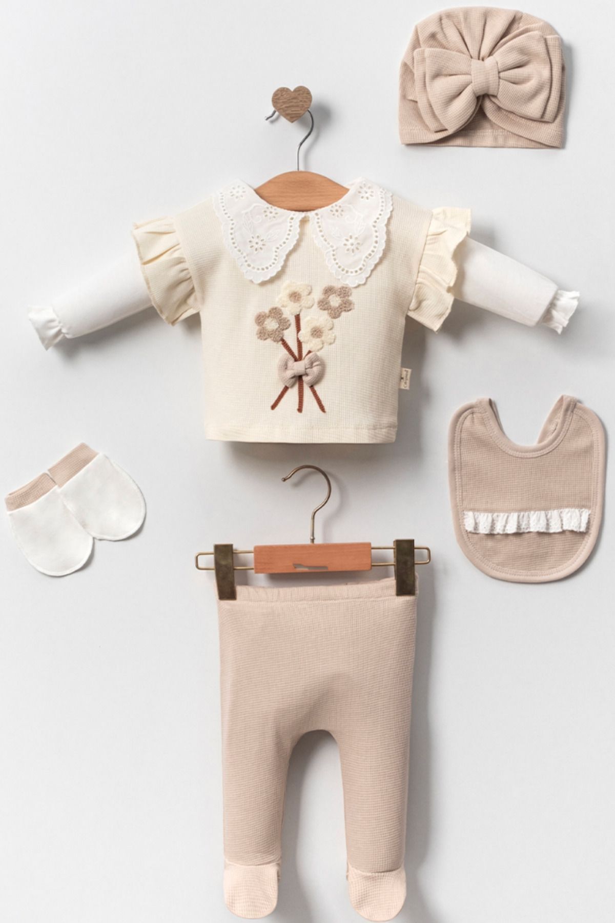 Cherub Baby Fisto Yakalı Süzene Çiçek Demeti %100 Pamuk Yenidoğan Kız Bebek 10 Parça Hastane Çıkışı Zıbın Seti fotoğrafı 2 (önizleme)