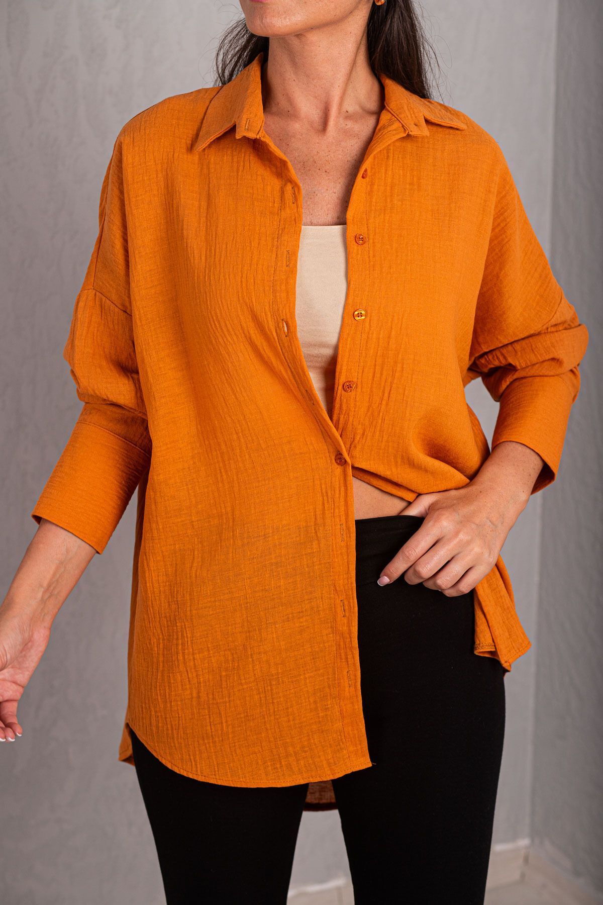 armonika-Women's Orange Oversize Textured Linen Look Wide Cuff Shirt Arm-24k001001 3