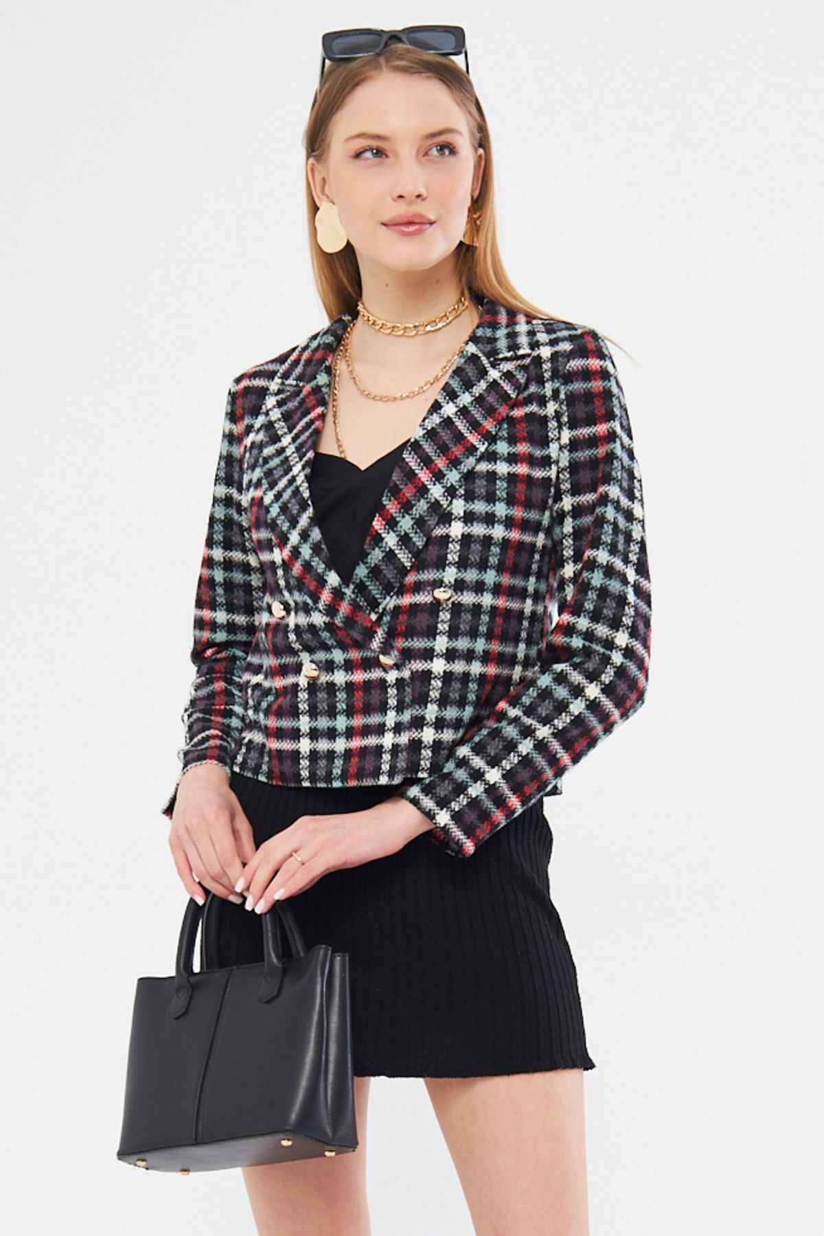 https://cdn.dsmcdn.com/ty1455/product/media/images/prod/QC/20240802/17/a9f256eb-9a95-3088-a3c0-0a53eac413f7/1_org_zoom.jpg
