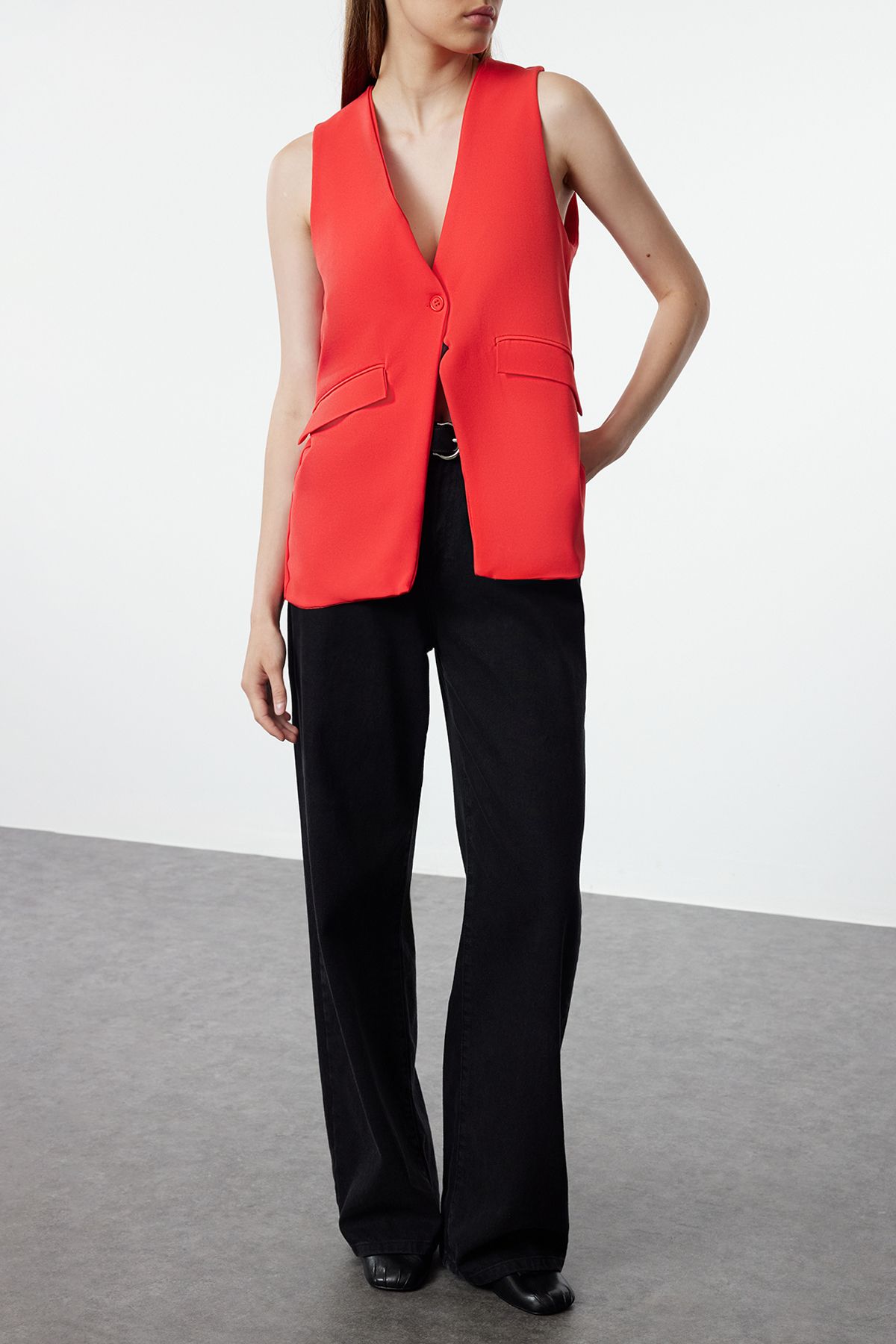 complete the look image