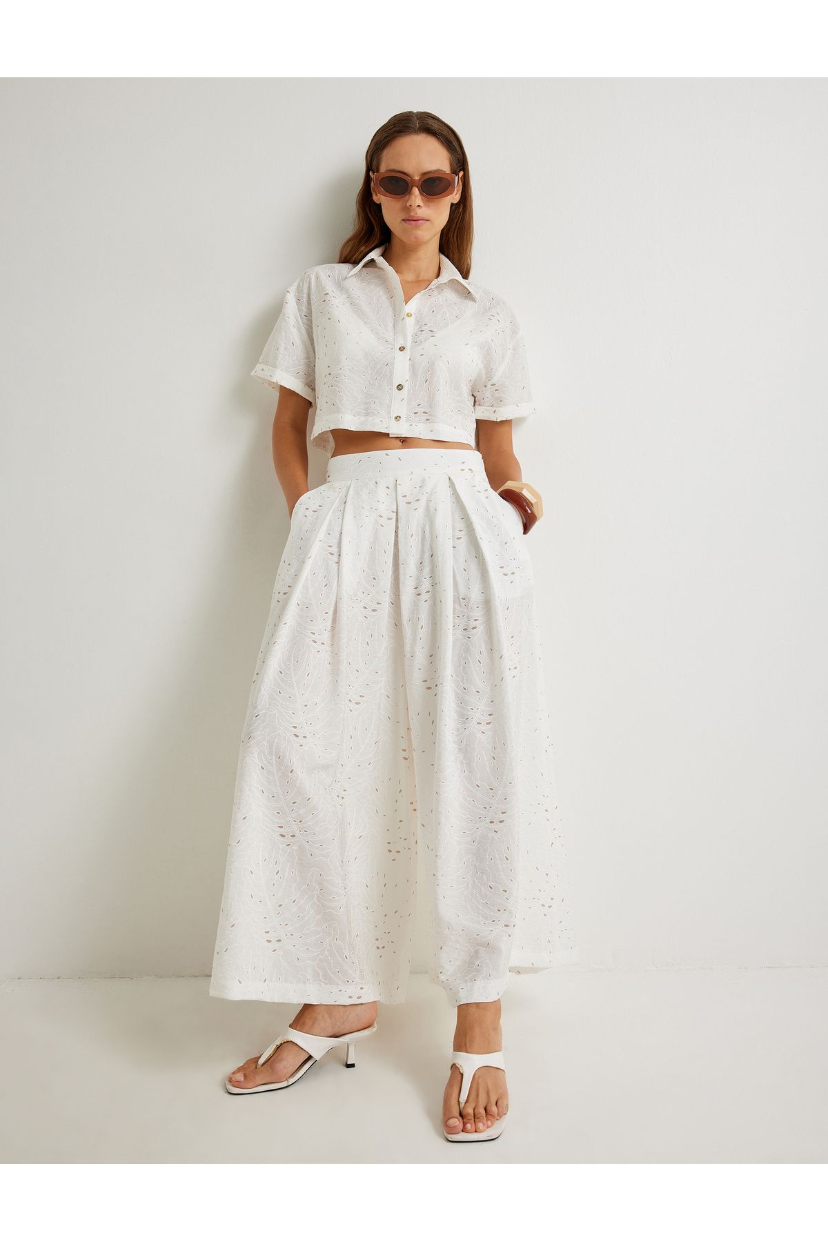 X Şahika Ercümen - Scallop Crop Oversize Short Sleeve Viscose