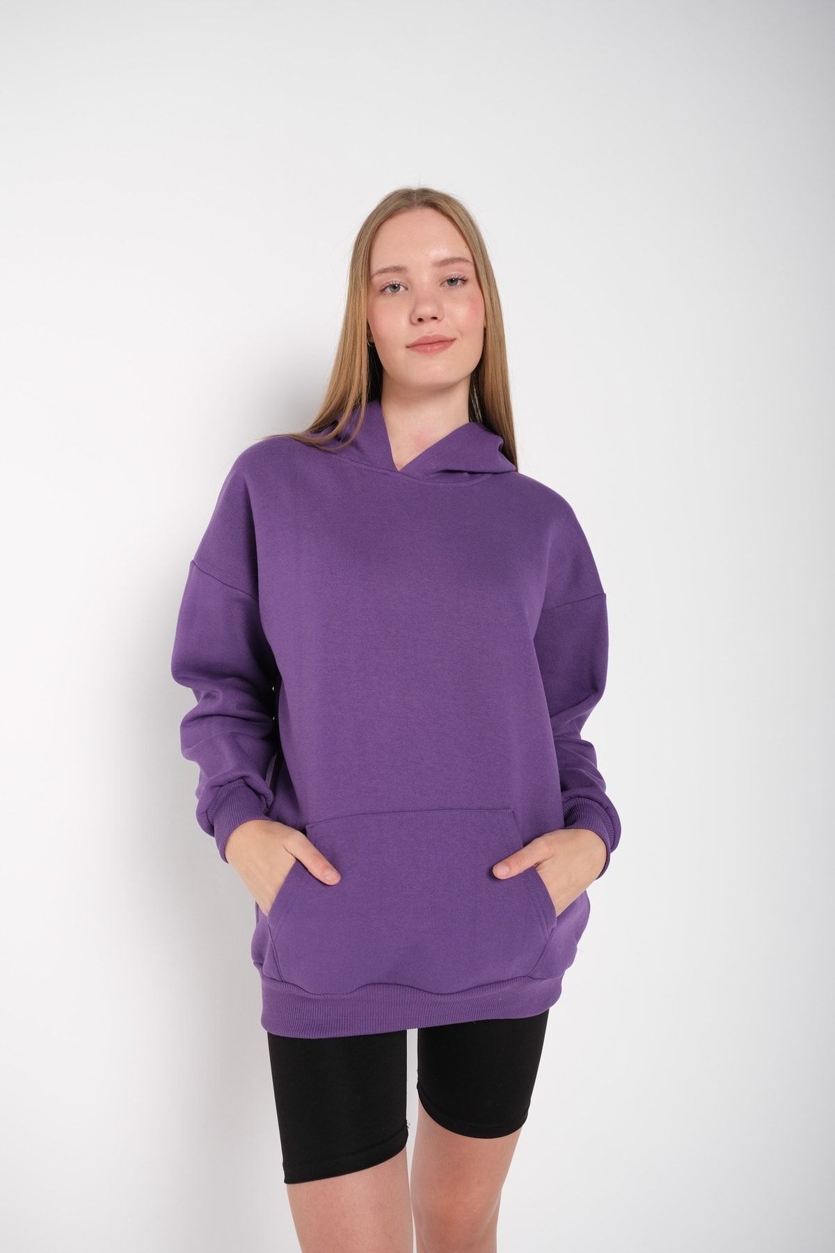 MODAGEN-Damska fioletowa bluza oversize z kapturem w jednolitym kolorze 2