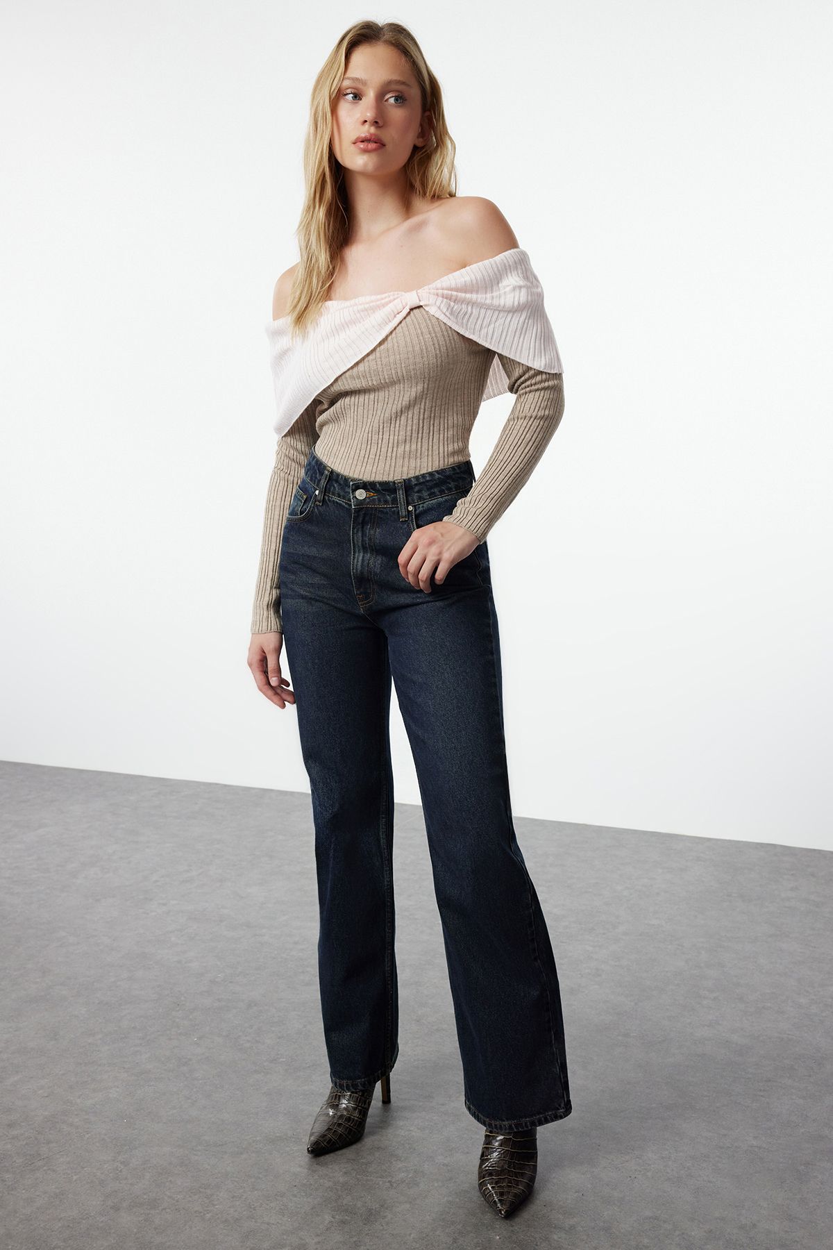 trendyolmilla-womens-color-blocked-long-slim