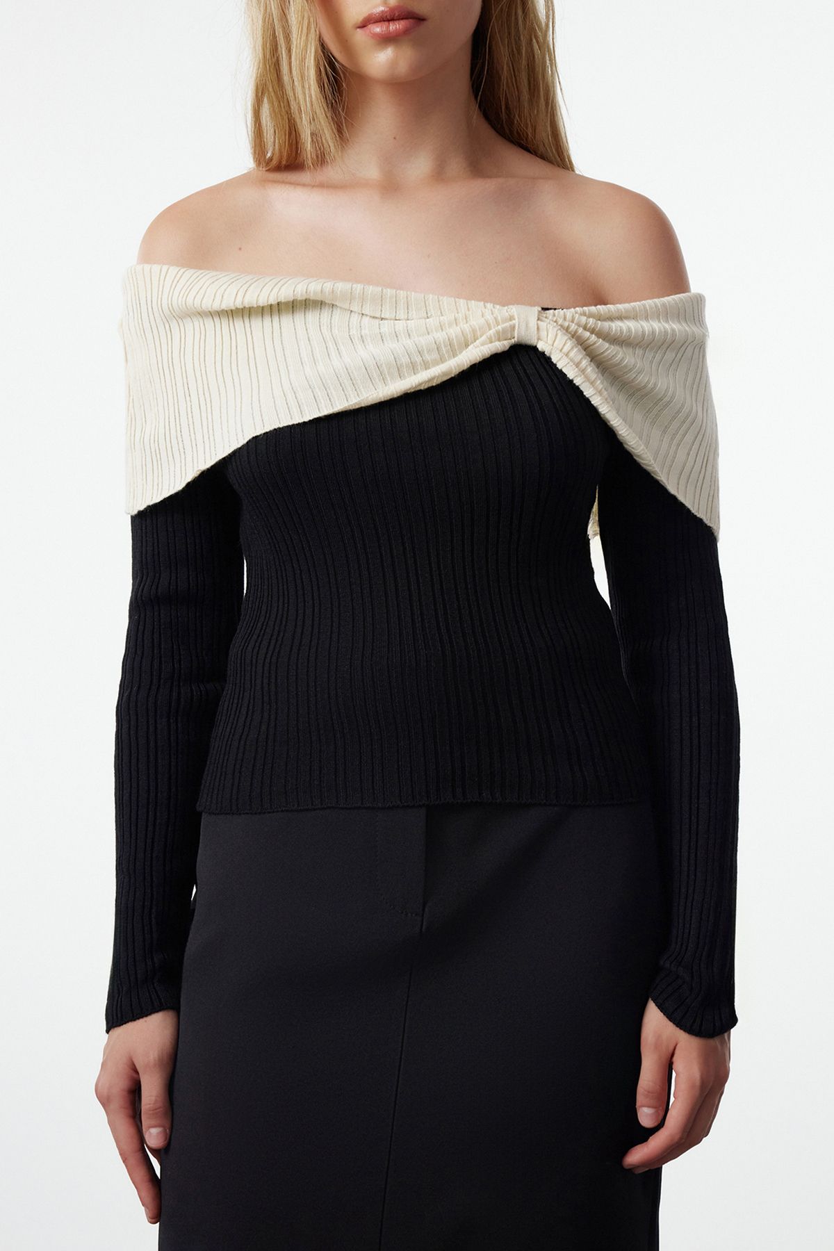 trendyolmilla-womens-color-blocked-long-slim