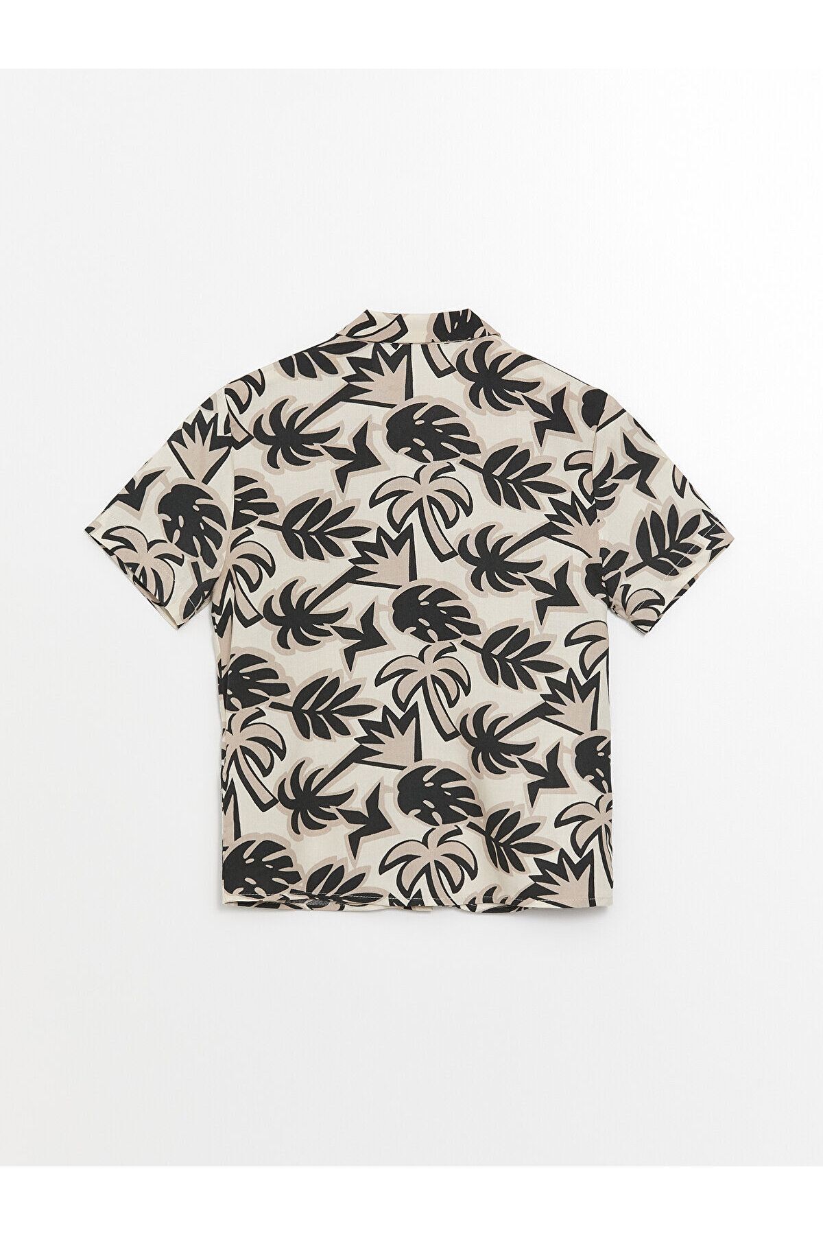 LC Waikiki Lcw Baby Ekru Resort Yaka Kısa Kollu Baskılı Erkek Bebek Gömlek fotoğrafı 2 (önizleme)