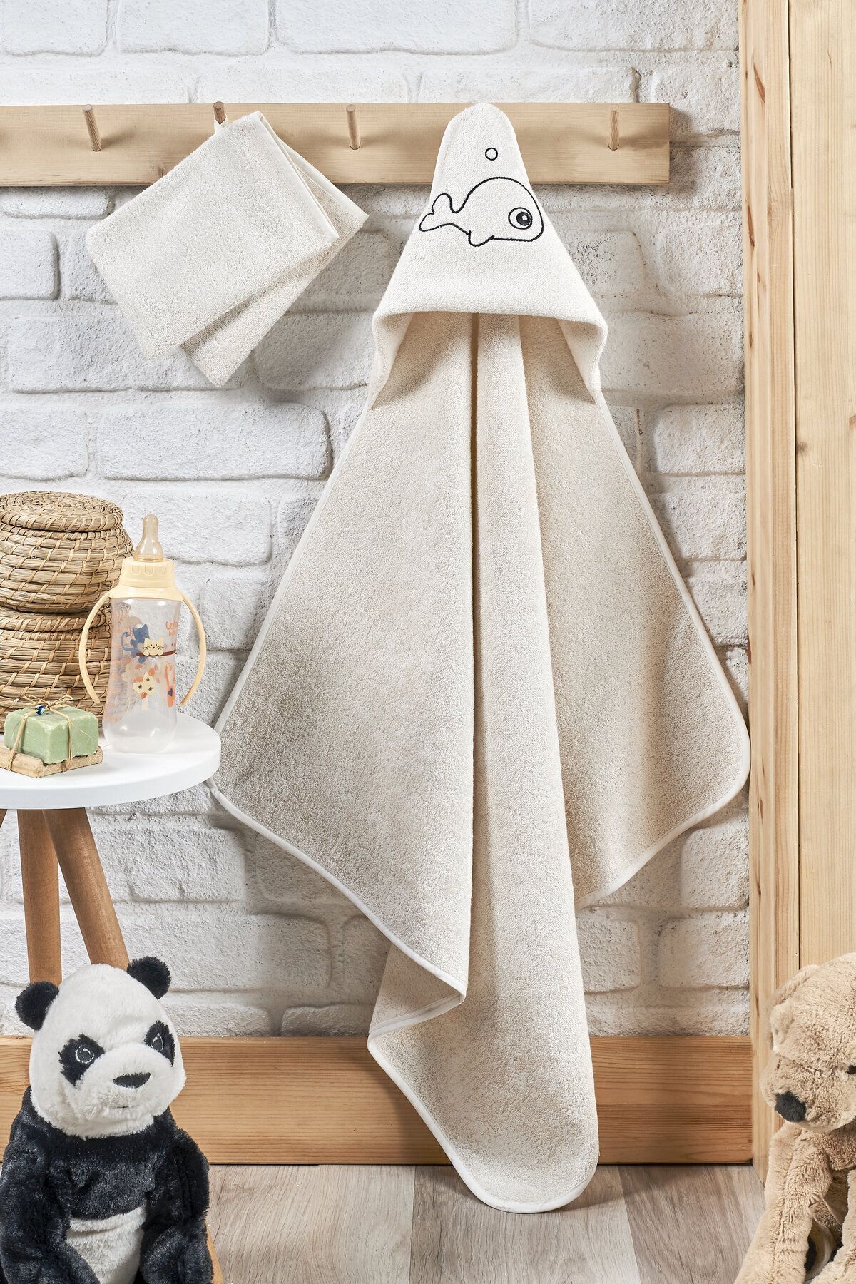 EIFIN Bambu Balık Nakışlı Bebek Havlu Kundak Ve Kese Seti fotoğrafı 7 (önizleme)