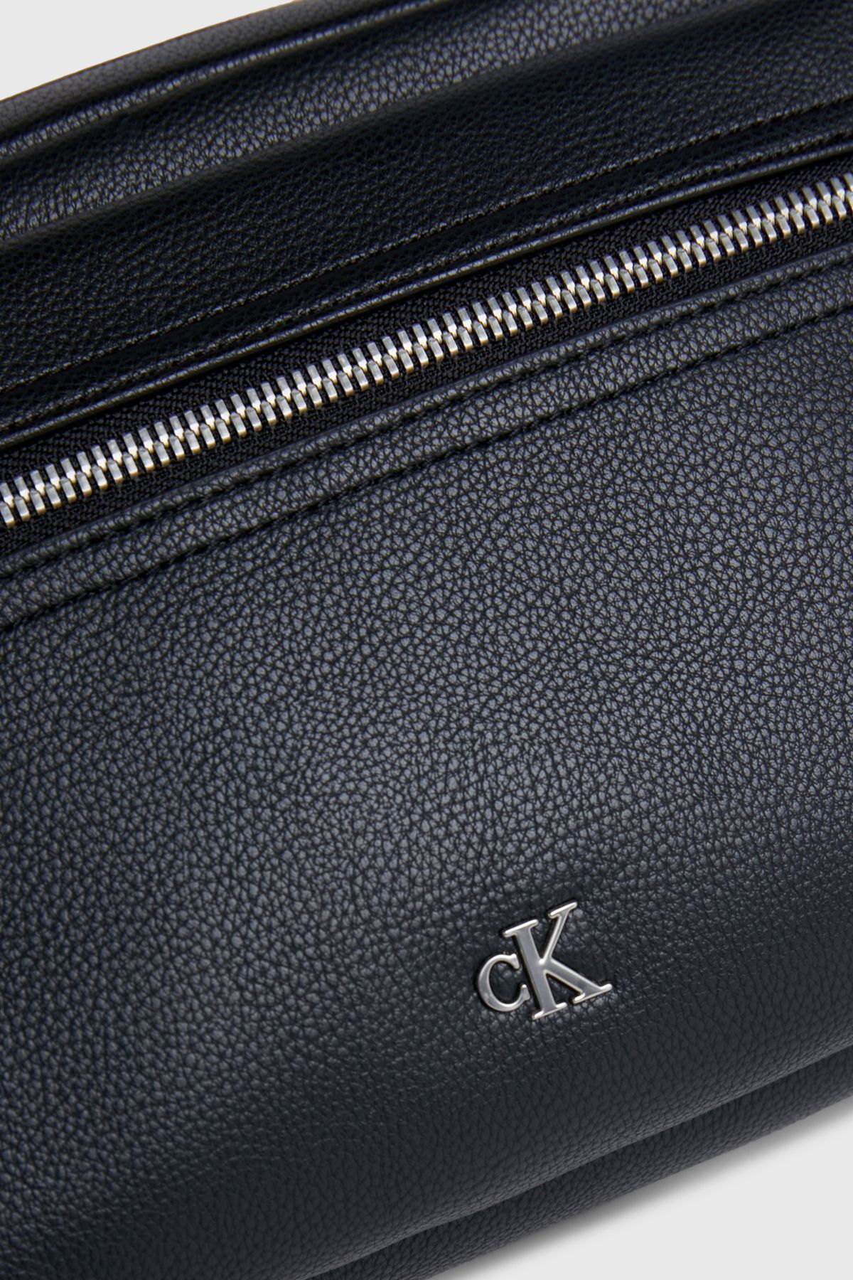 Calvin klein men's clutch bag best sale
