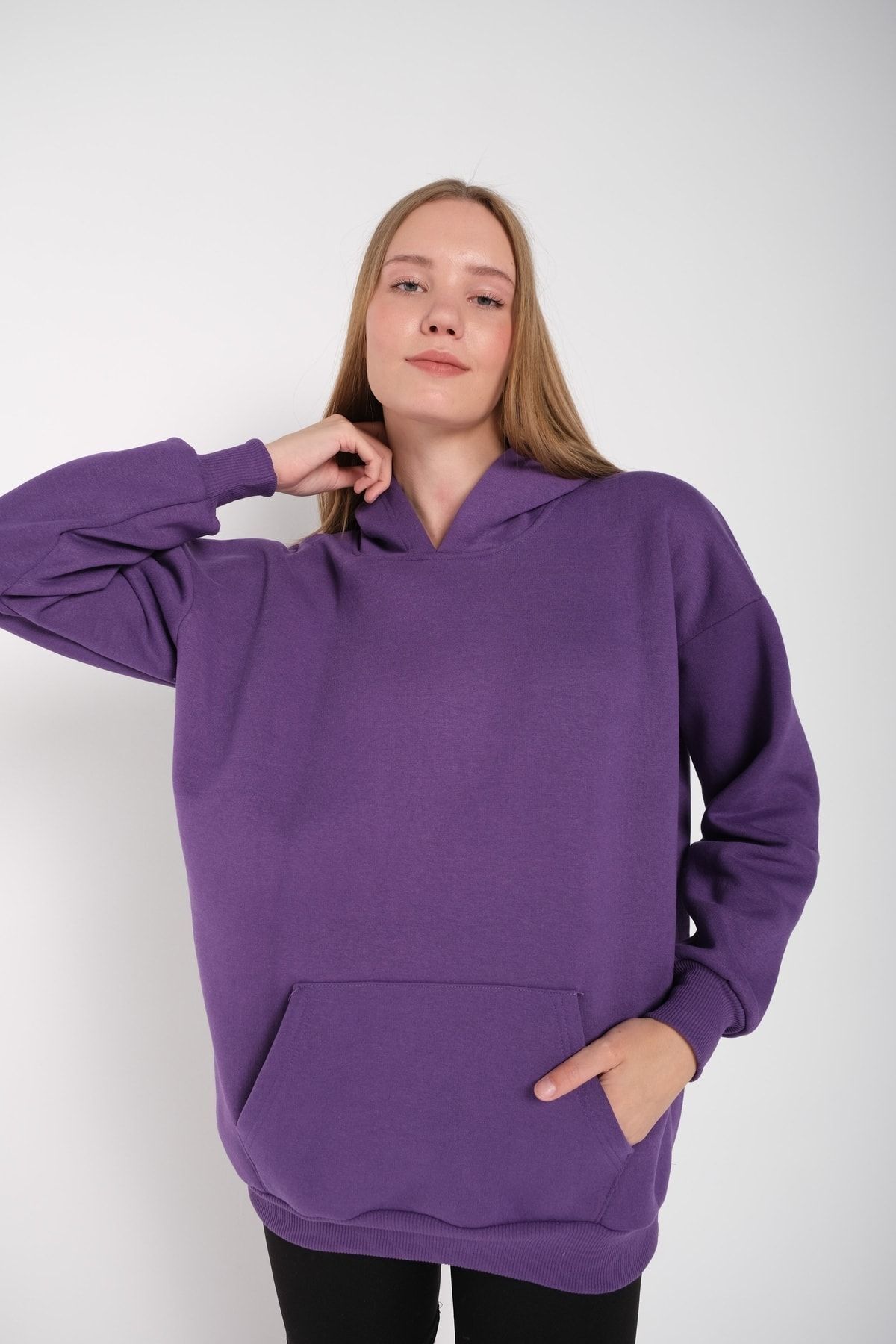 MODAGEN-Damska fioletowa bluza oversize z kapturem w jednolitym kolorze 3