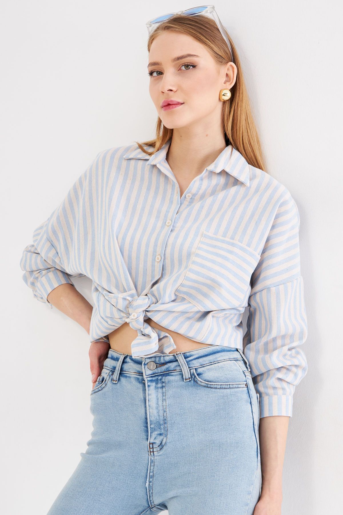 armonika-Baby Blue Plisowana koszula oversize w paski - długi rękaw, kieszeń, szczegółowo ARM-24Y001057 4