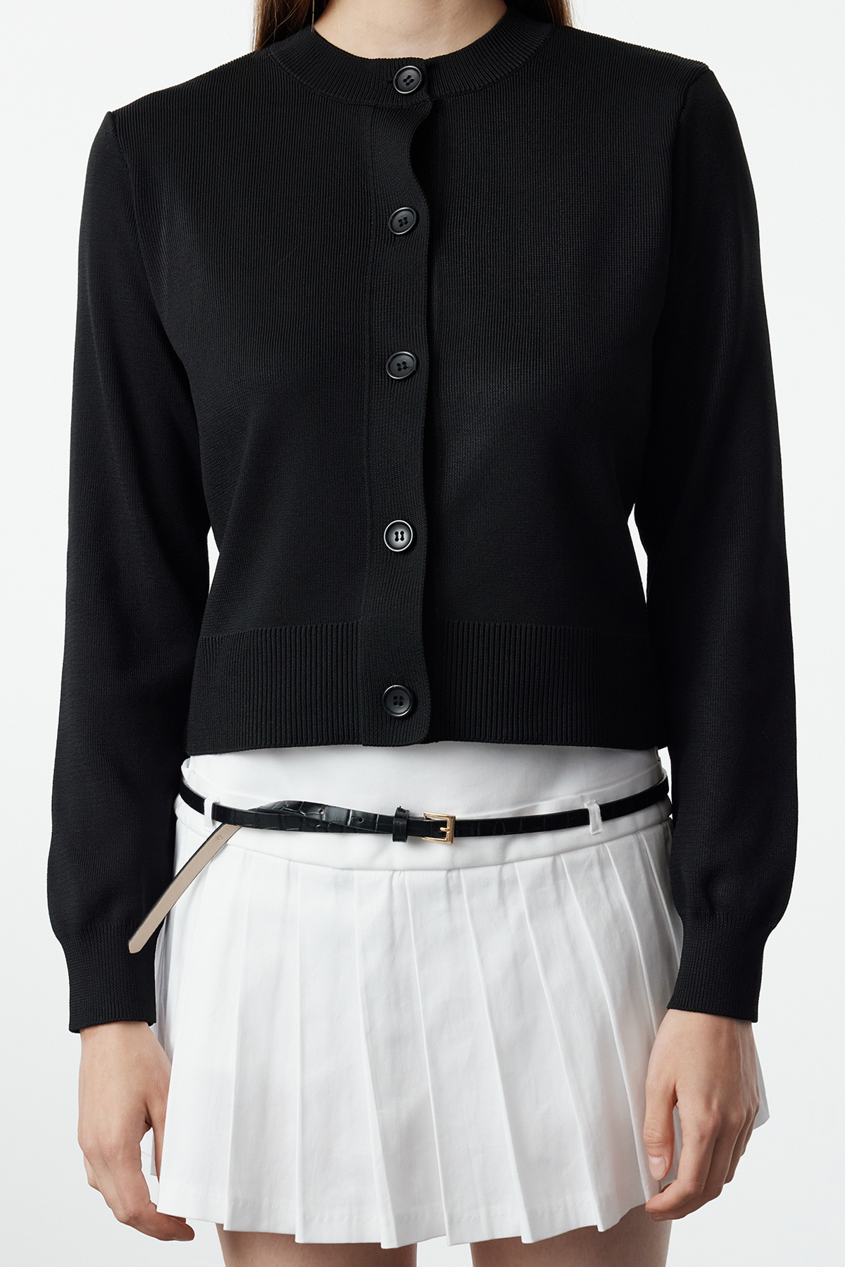 Trendyolmilla  Siyah Bisiklet Yaka Ceket Görünümlü Triko Hırka TWOAW25HI00051 - Görsel 4