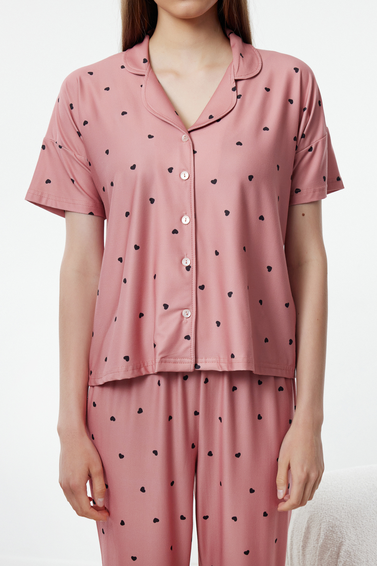 Trendyolmilla  Gül Kurusu Kalpli Örme Pijama Takımı THMSS24PT00286 - Görsel 4