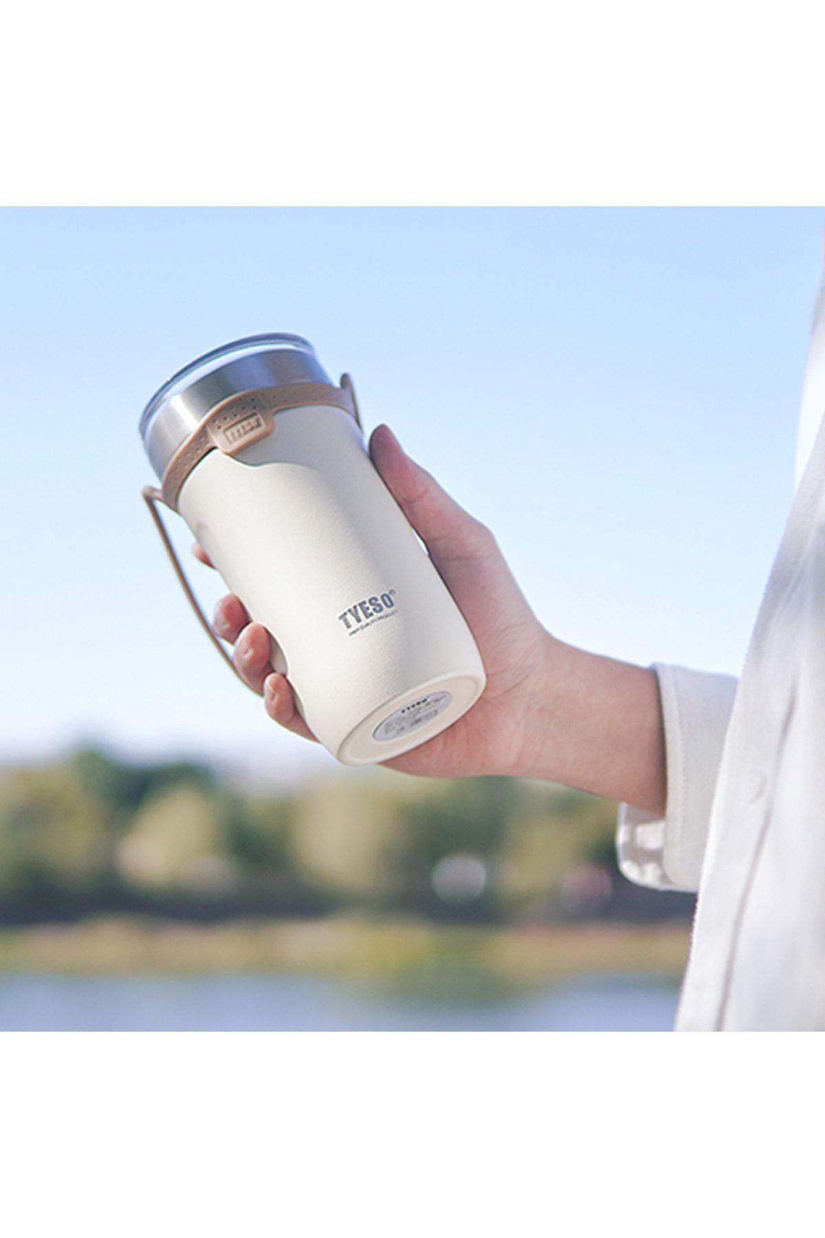 Tyeso-Soulmate 550ml White Tumbler - Vacuum, Stainless Steel and Silicone Hanger 2