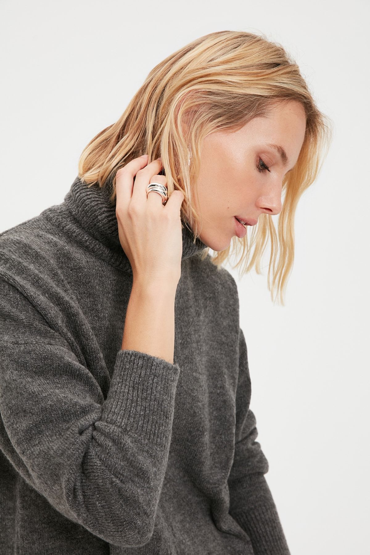 Trendyol Collection-Anthrazitfarbener Rollkragenpullover mit weicher Struktur TWOAW20XS0026 8