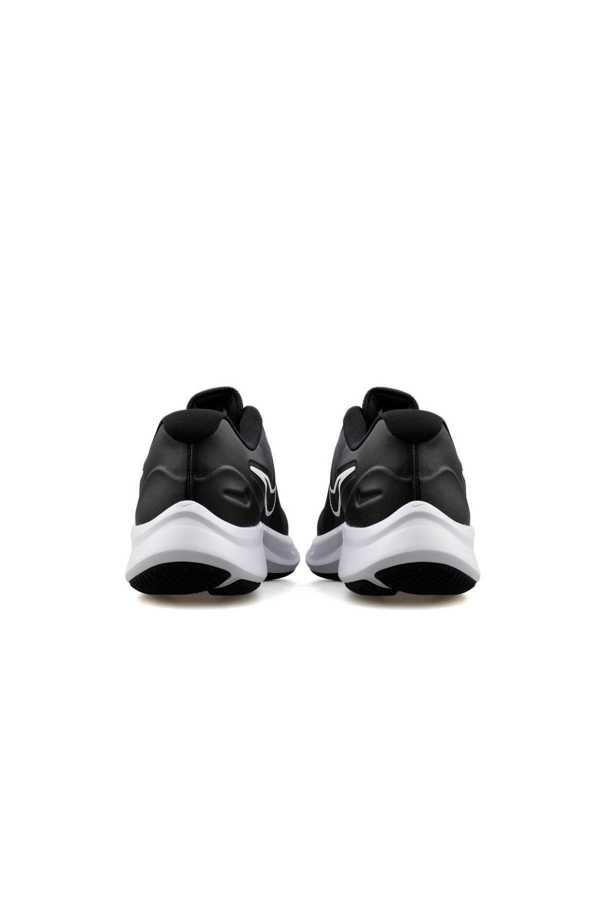 اسنیکر مشکی مردانه و زنانه DA2776 003 Star Runner 3 کفش ورزشی Nike