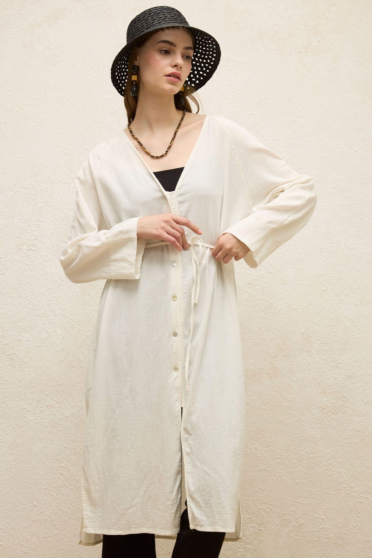 Manuka-Ecru Colored Cotton Long Tunic - Lacing Detail 3