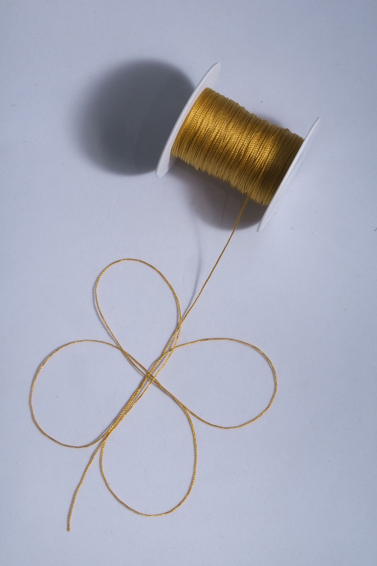 0.5 Mm 100 Metre Tesbih İpi Koyu Altın Sarı