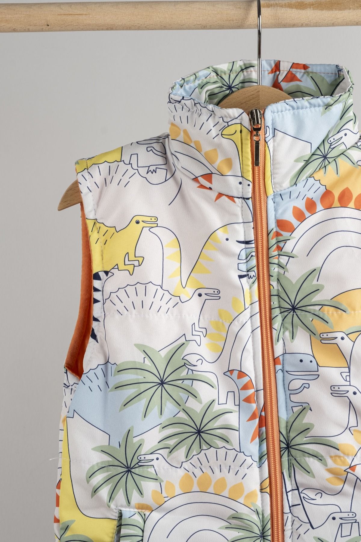 MAİBELLA-White Dinosaur Patterned Zippered Unisex Inflatable Vest Functional and Stylish 3