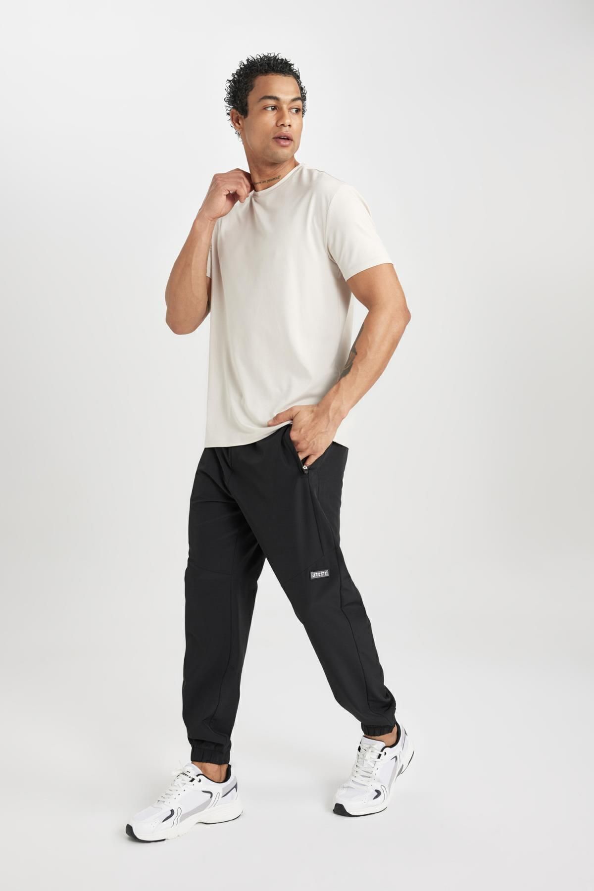 شلوار ورزشی مردانه دفاکتو | B4525AX24SP Defacto - Image 4