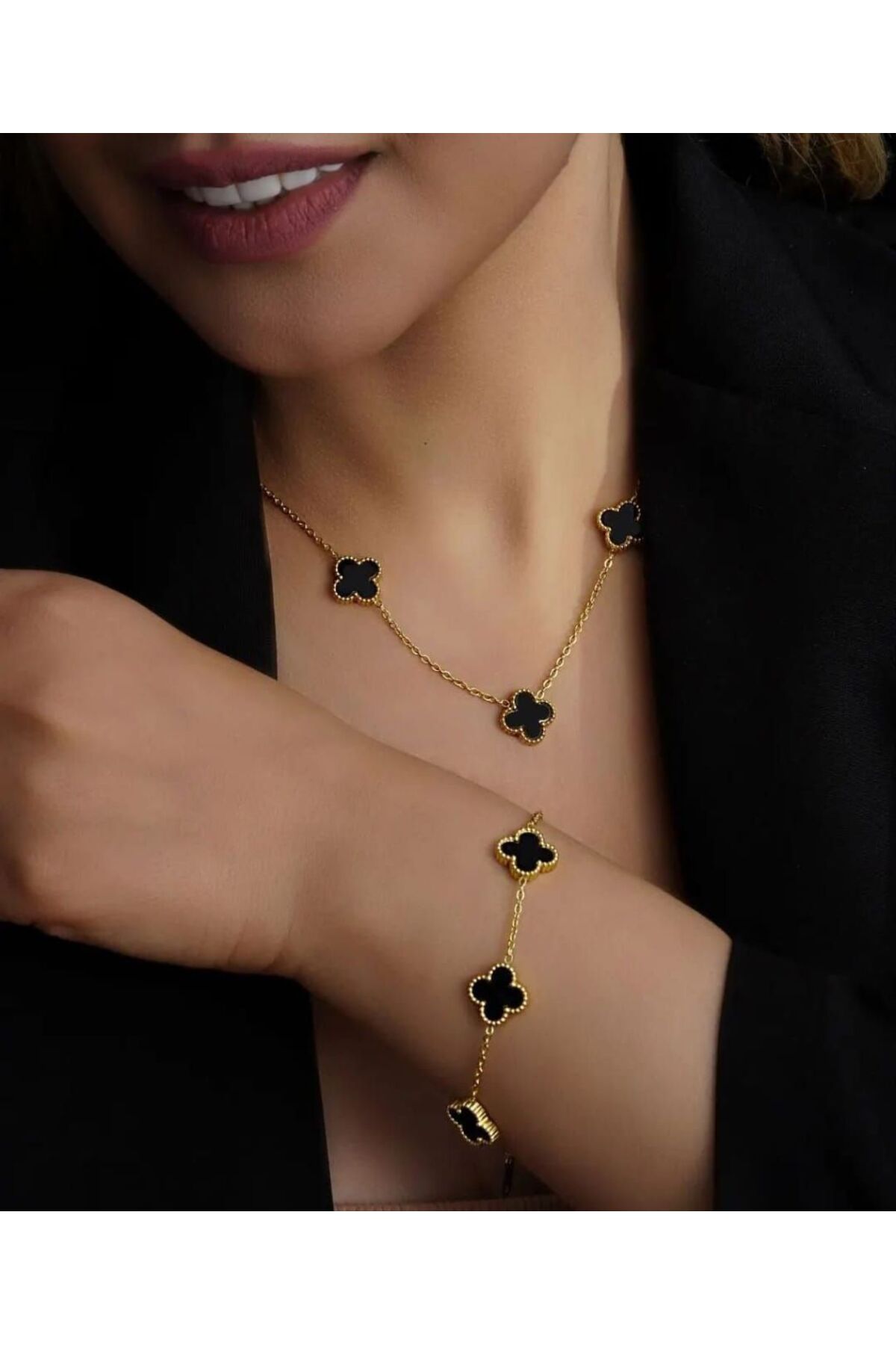 Kadın Gold Çelik Trend Siyah Yonca Kolye ve Bileklik Set