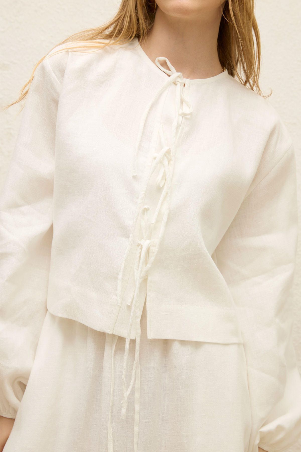 Manuka-Ecru Blouse - Linen, Lace-up Detail 5