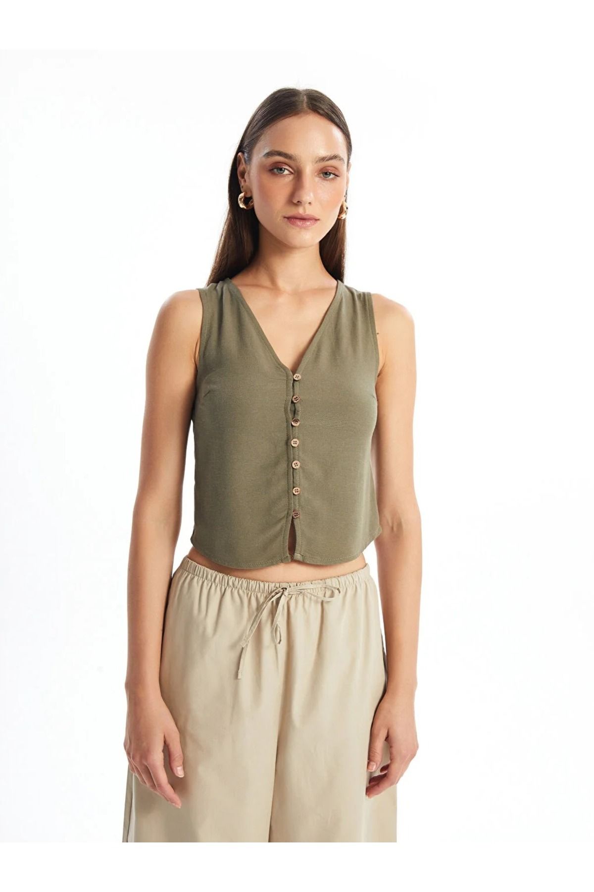 complete the look image
