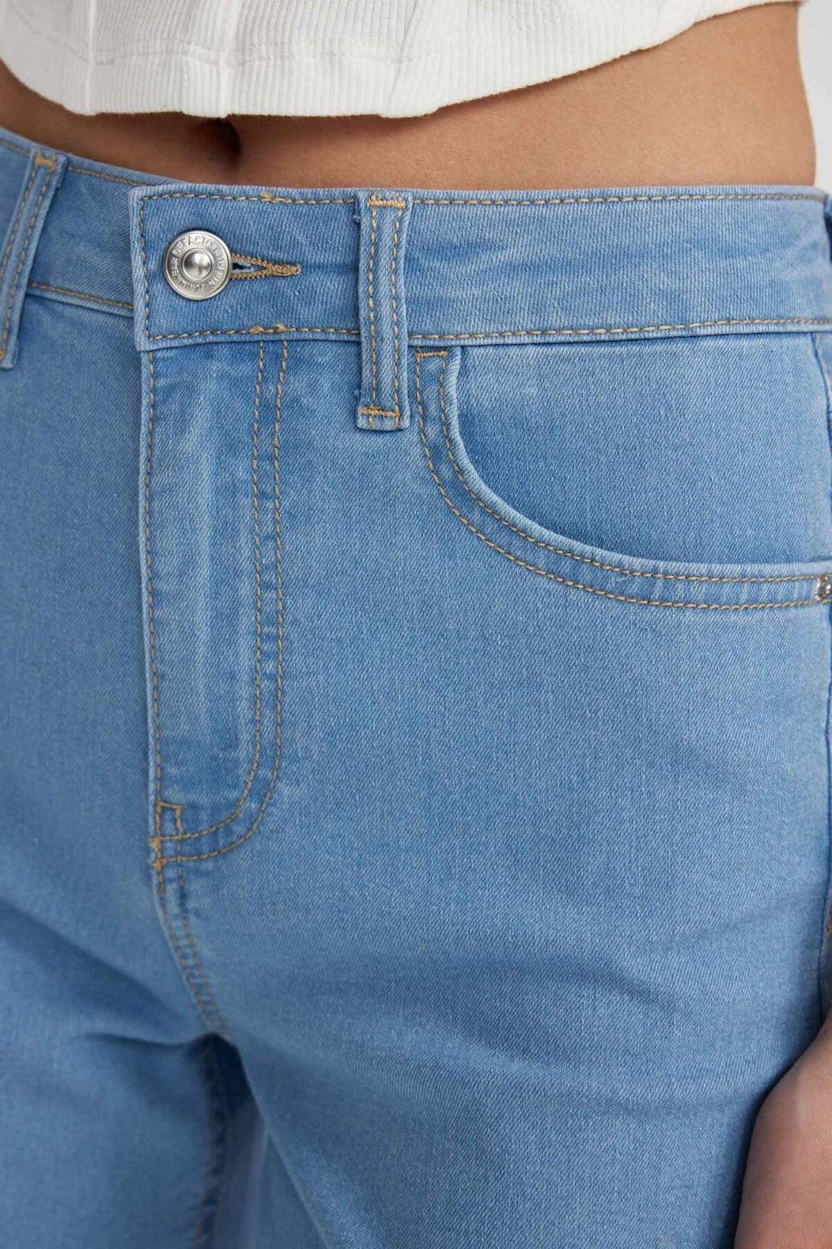 Normal Bel Katlamalı Paça Jean Bermuda Şort A1958ax23sm