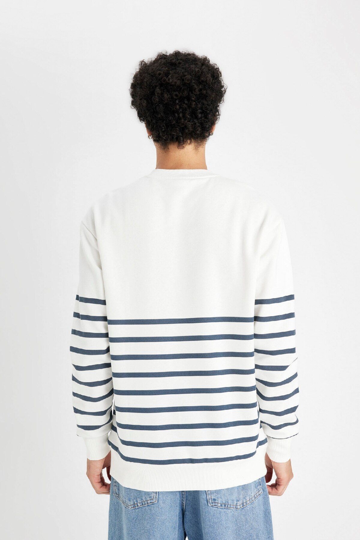 سویشرت مردانه دفاکتو | D2397AX24AU Defacto - Image 6