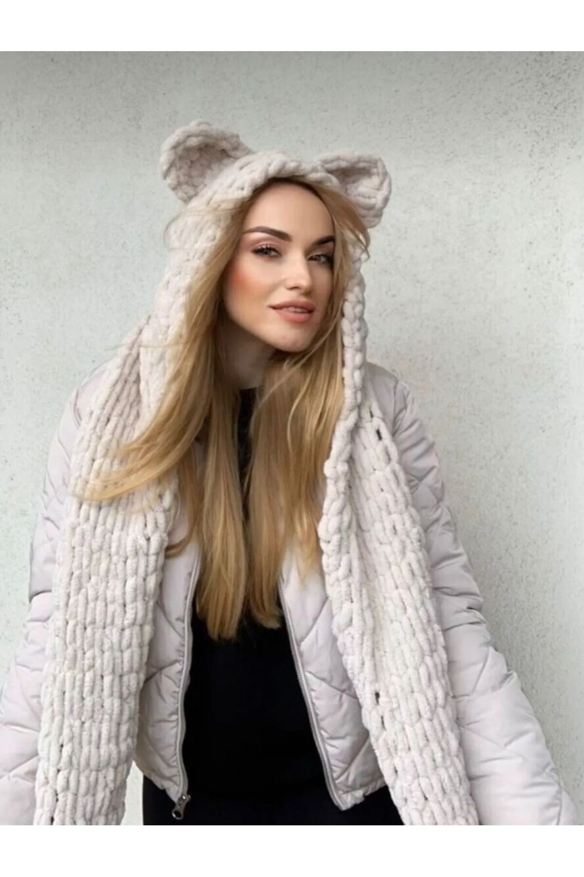 AidaAstrid Puffy Birleşik Şapkalı Atkı