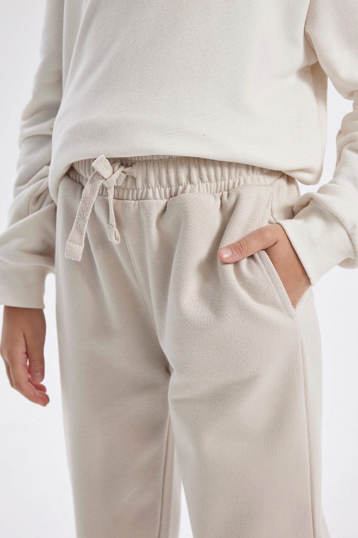 شلوار اسپورت دخترانه دفاکتو | C7882A824AU Defacto - Image 5