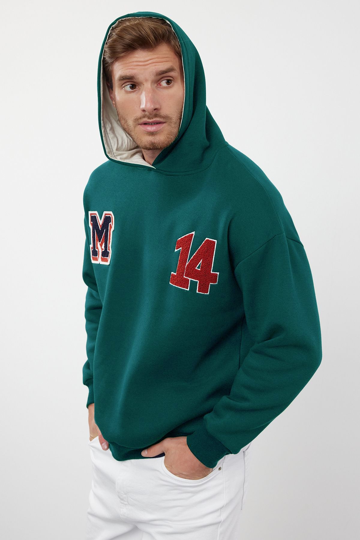trendyol-man-mens-green-slogan-long-oversized