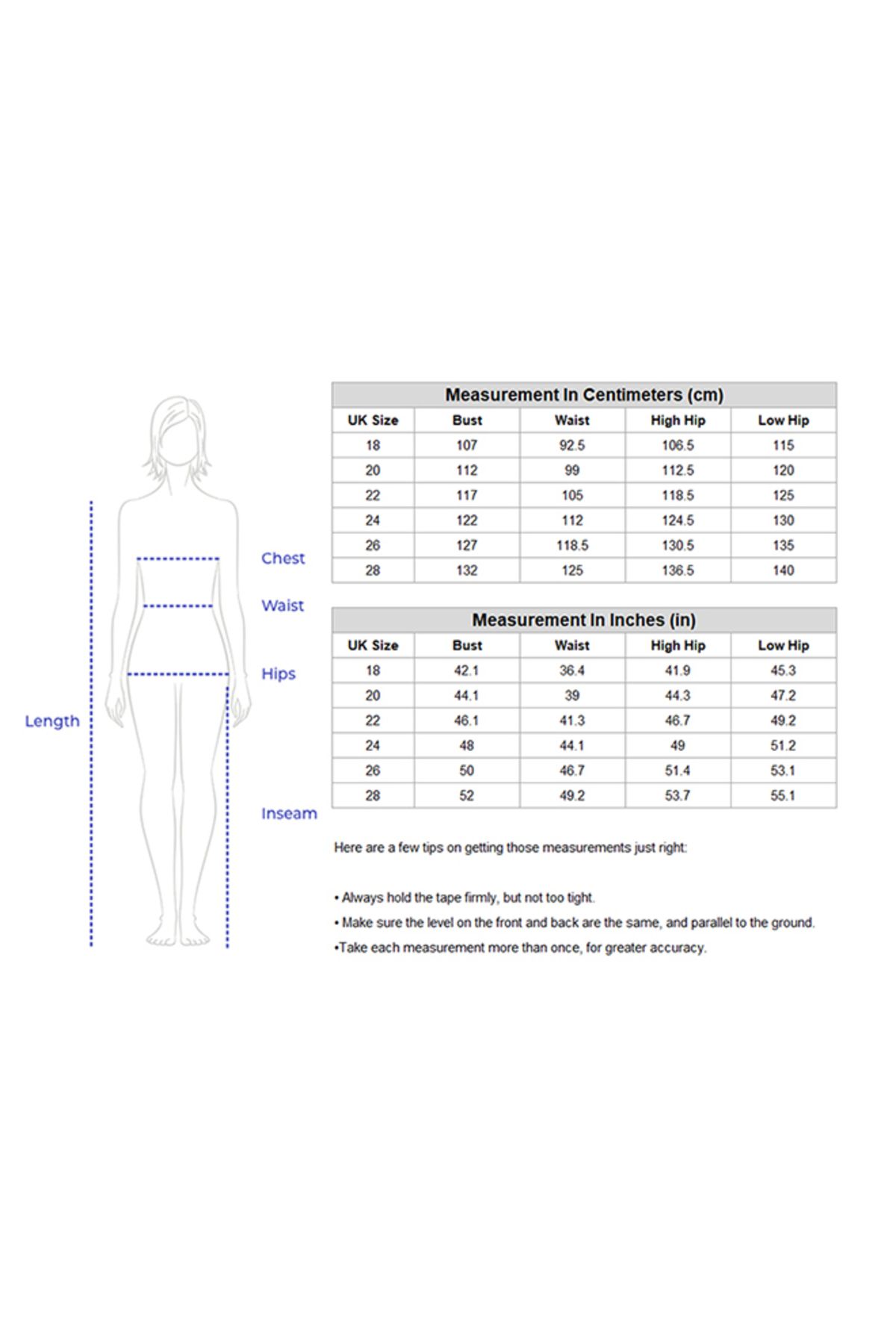 Styli-Plus Size Flamingo Print T-Shirt with Piped Hem Pyjama Set 7